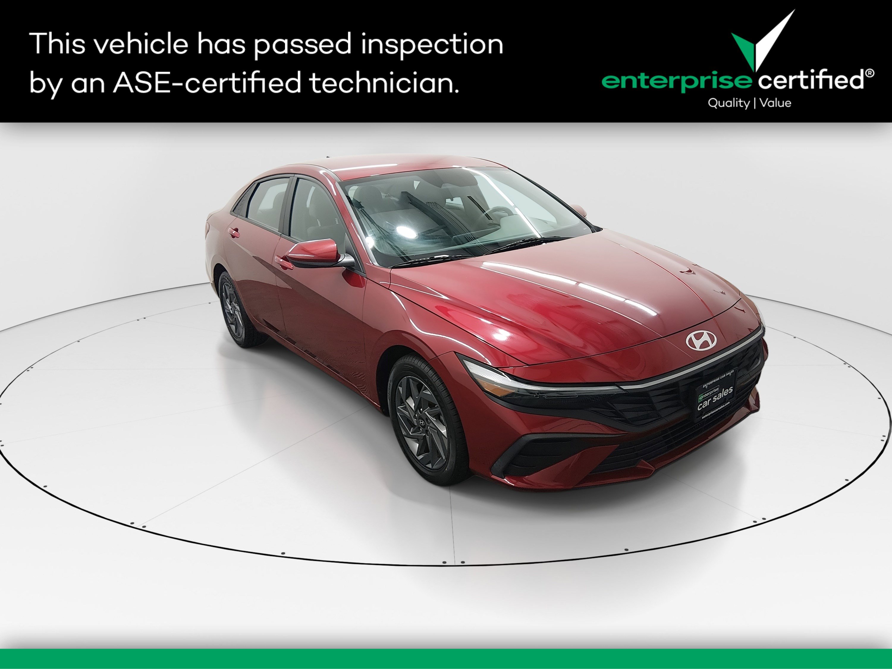 2024 Hyundai Elantra SEL's photo