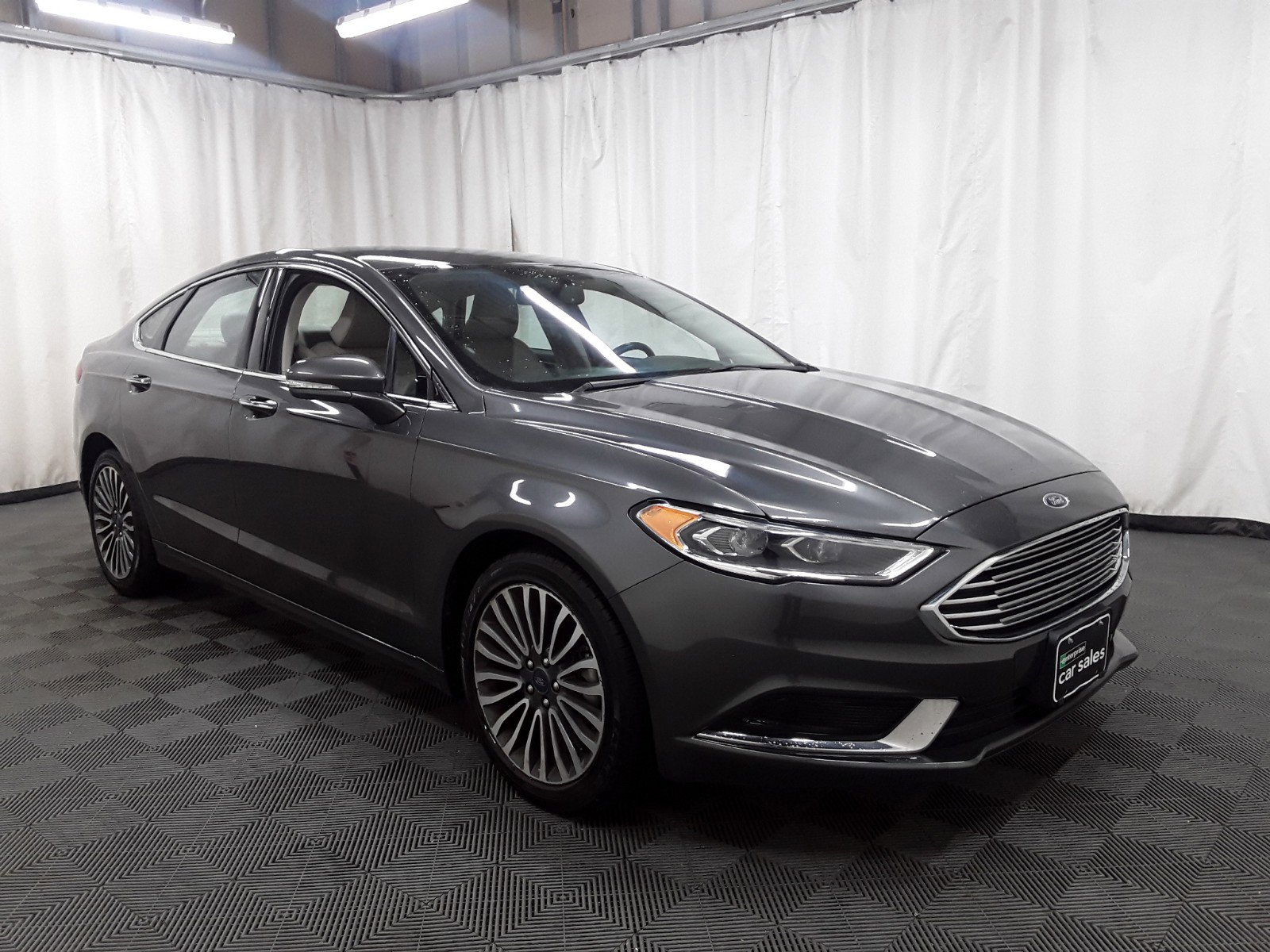 Used 2018 Ford Fusion SE FWD