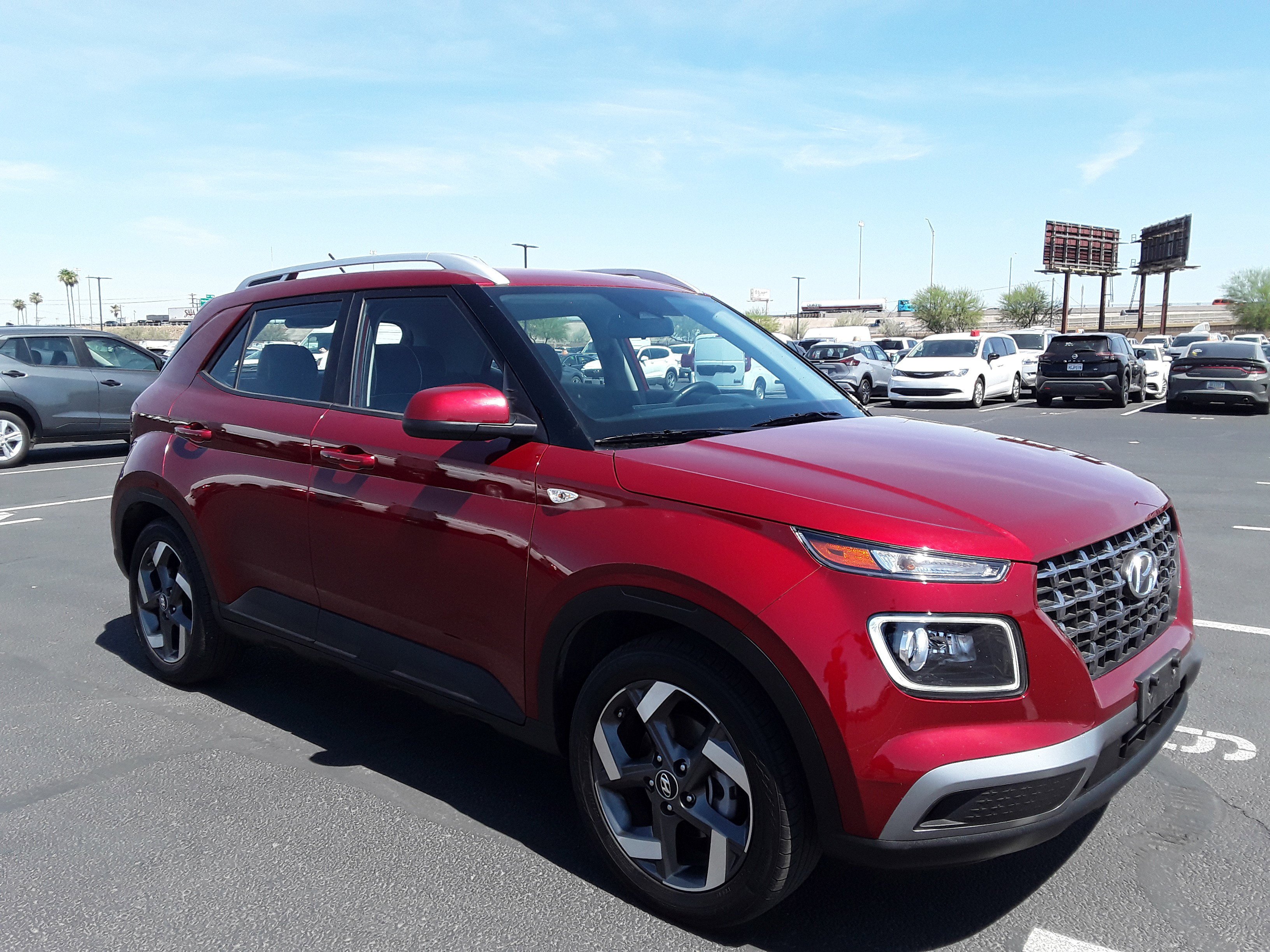2024 Hyundai Venue Limited IVT
