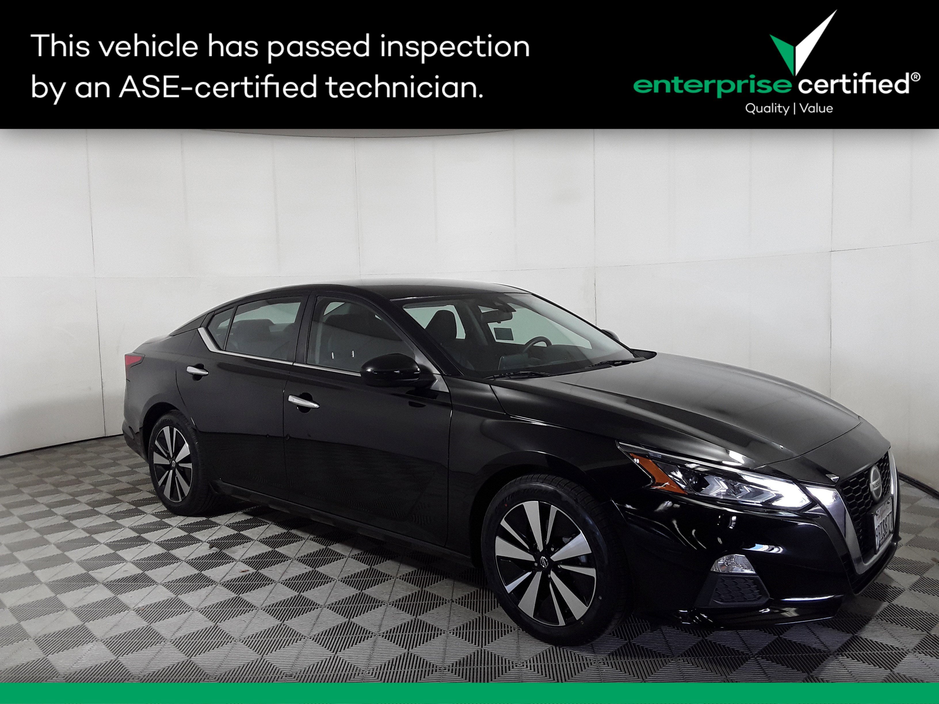 Used 2022 Nissan Altima 2.5 SV Sedan