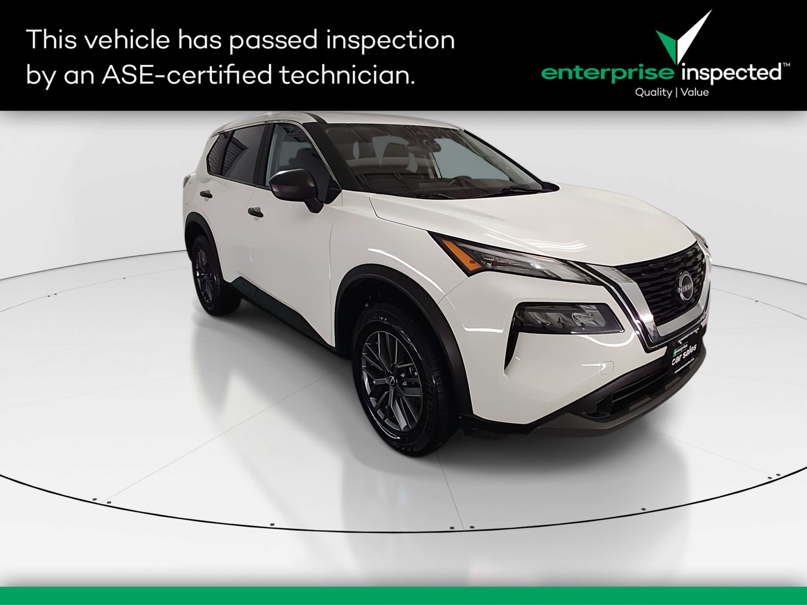 2023 Nissan Rogue S's photo