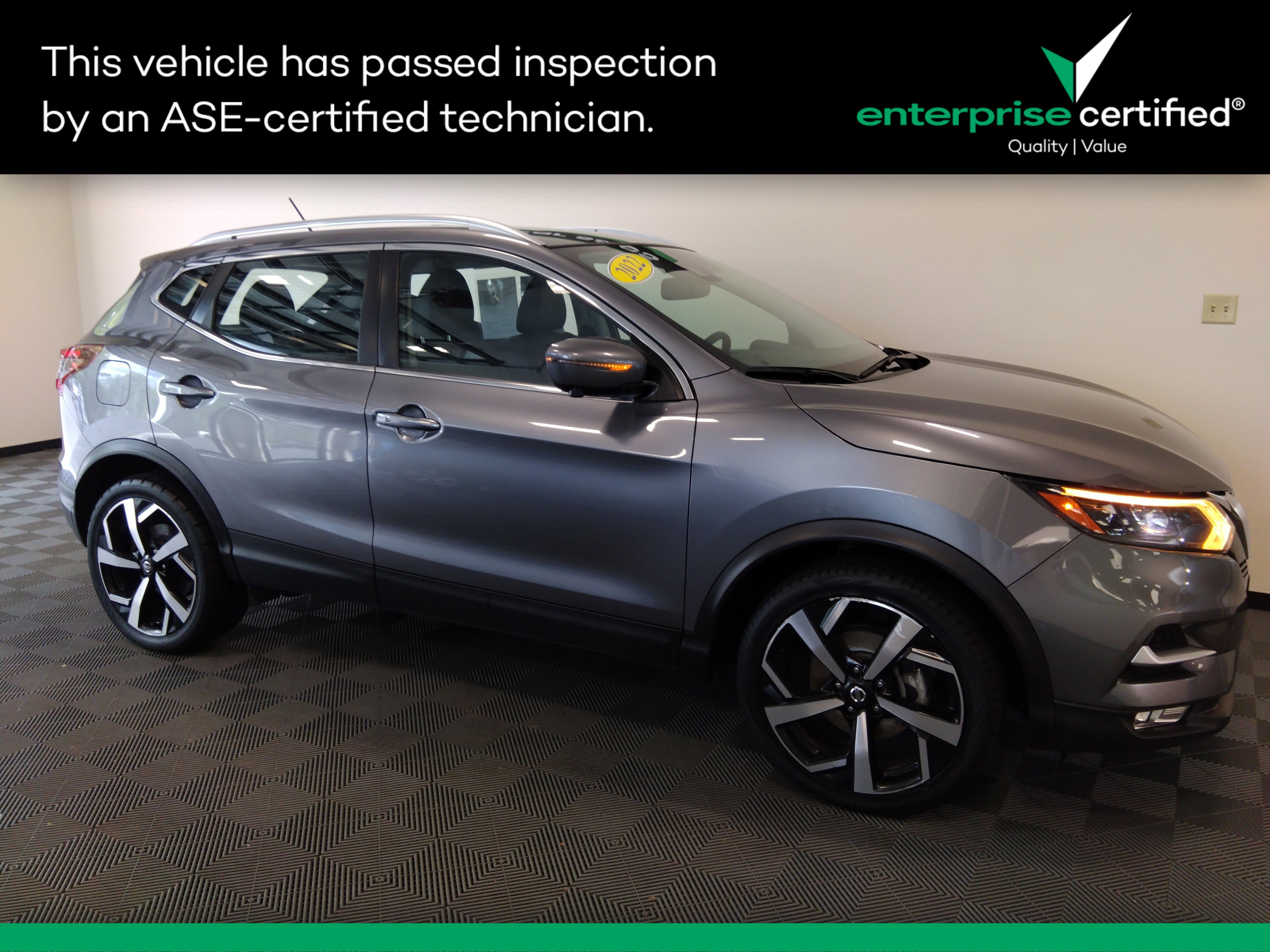 Used 2022 Nissan Rogue Sport AWD SL