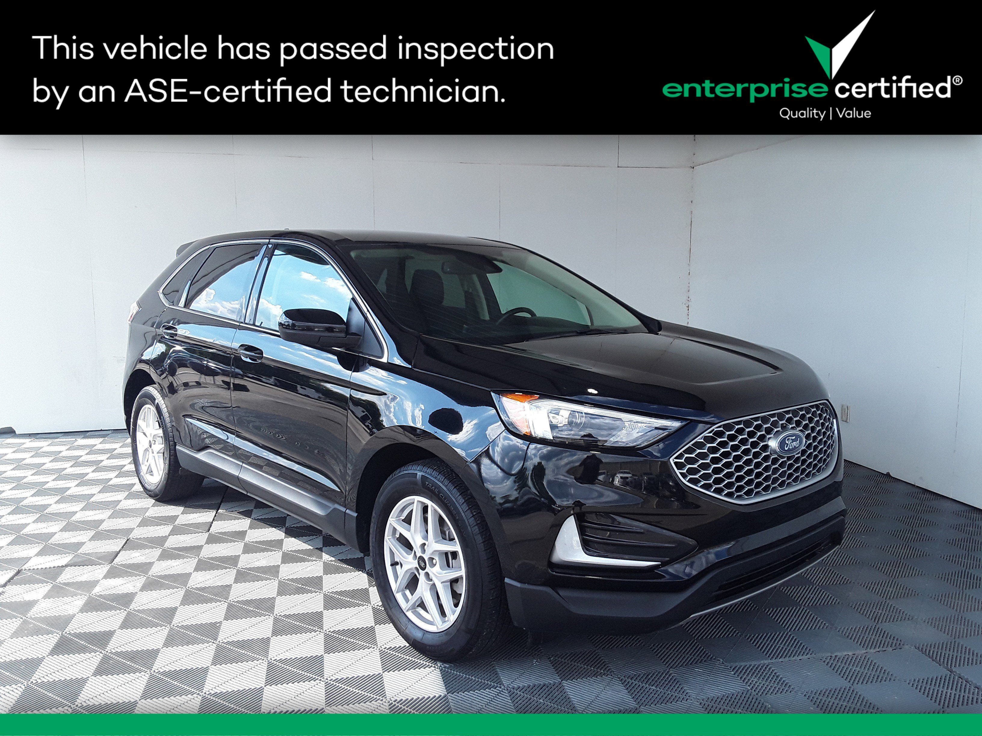 Used 2023 Ford Edge SEL AWD