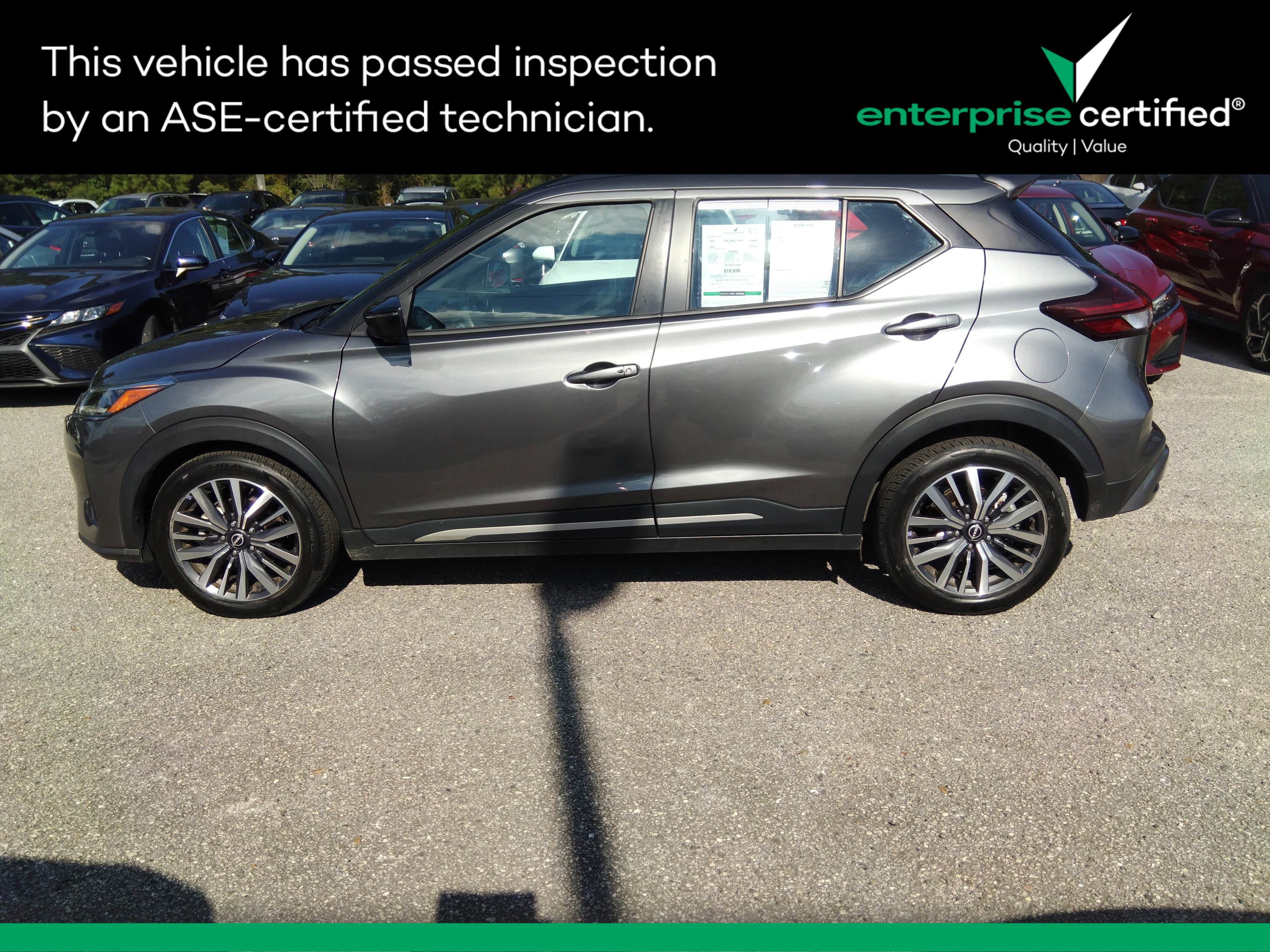 Used 2024 Nissan Kicks SR FWD