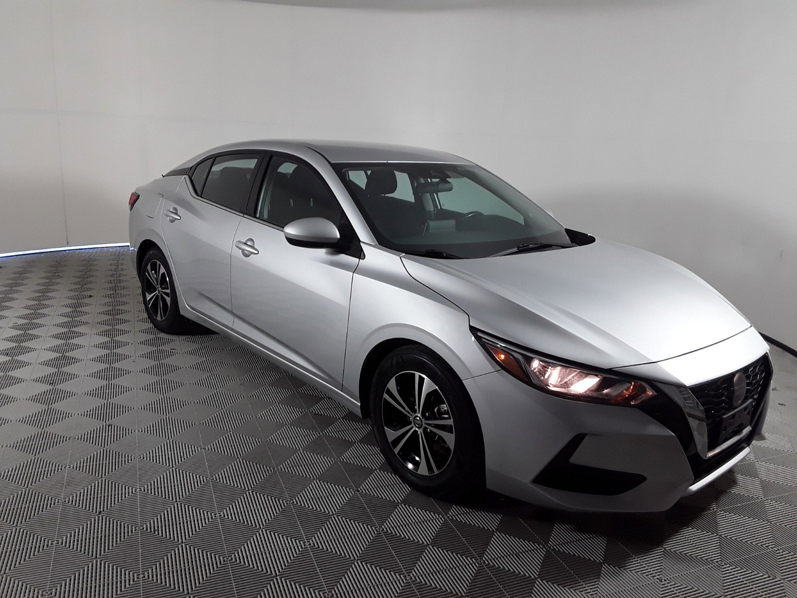 2021 Nissan Sentra SV CVT