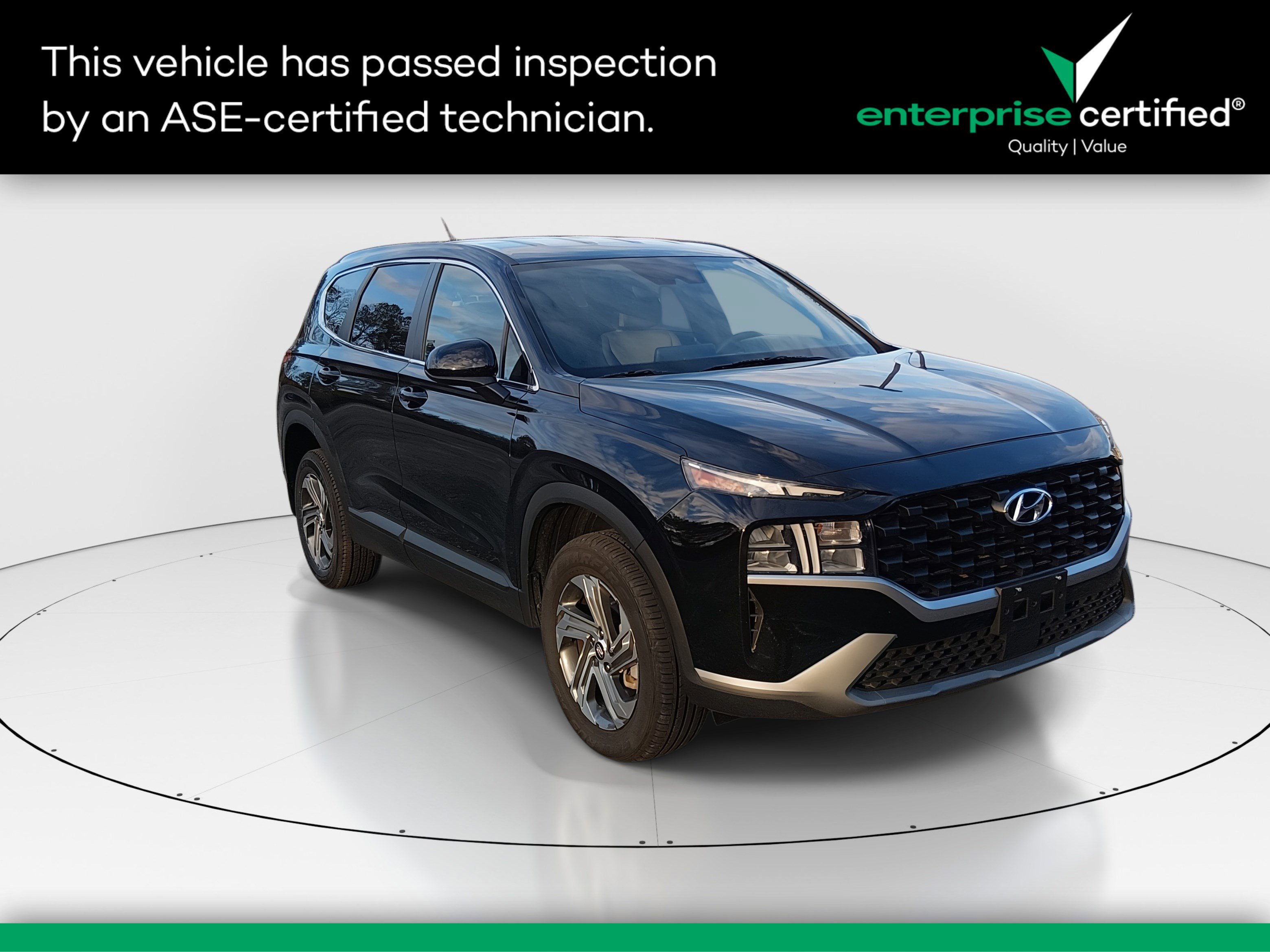 2023 Hyundai Santa Fe SE's photo