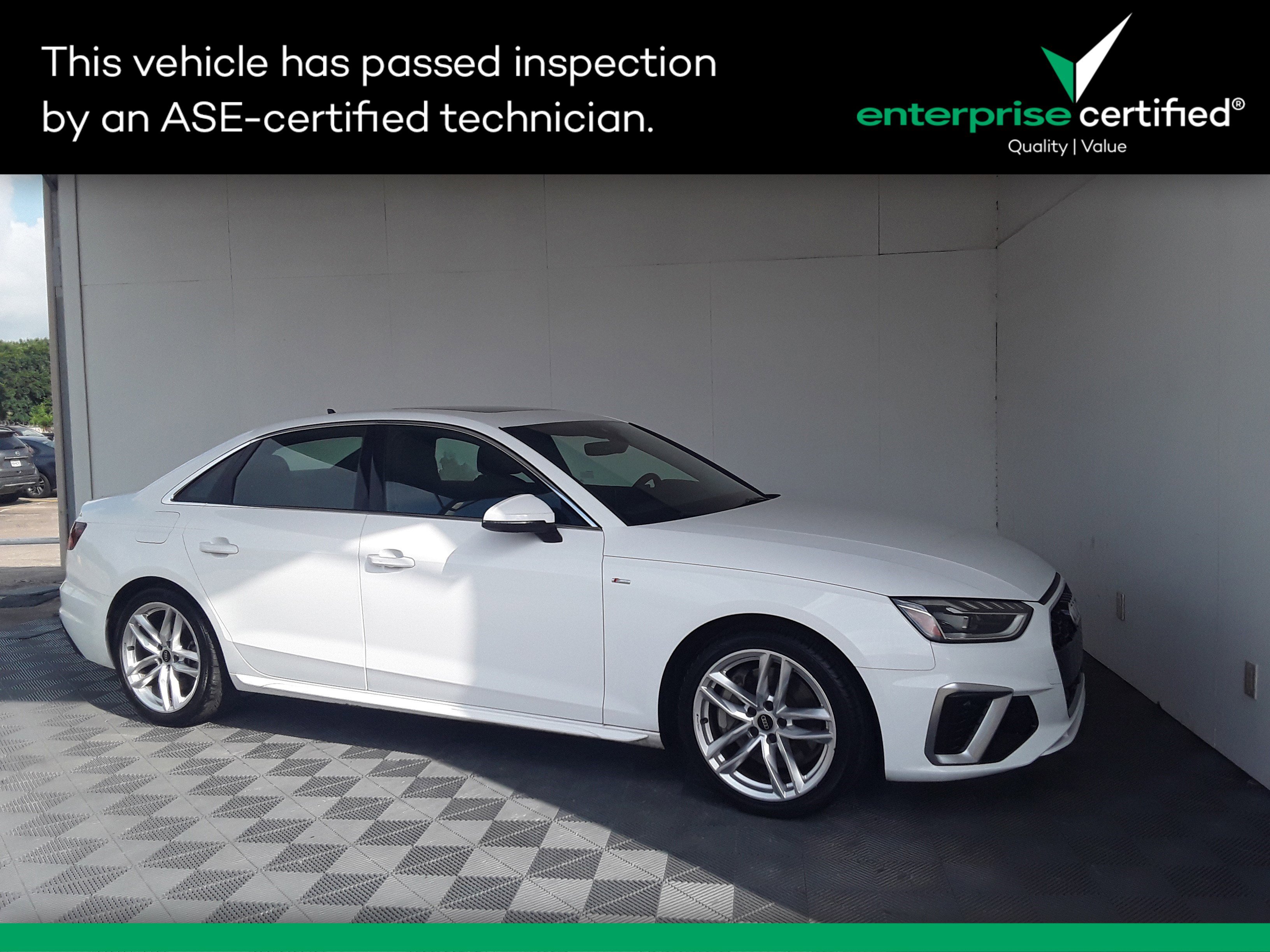 2023 Audi A4 Sedan S line Premium Plus 45 TFSI quattro