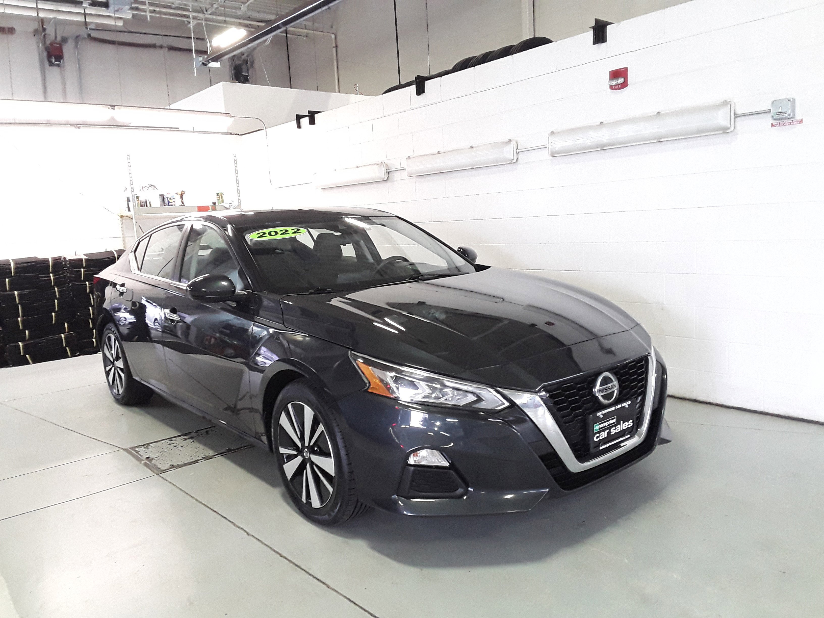 2022 Nissan Altima 2.5 SV Sedan