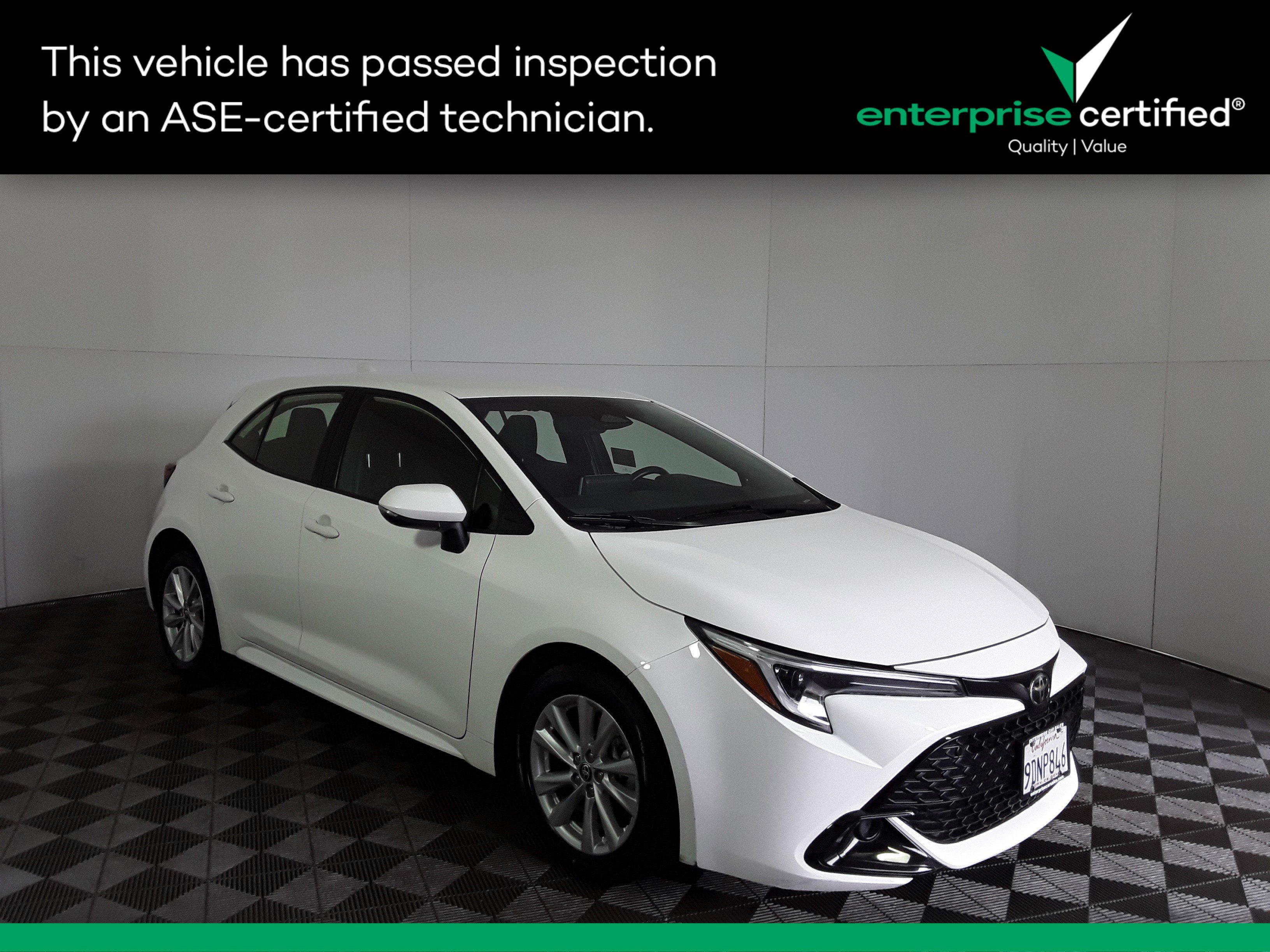 2023 Toyota Corolla Hatchback SE CVT