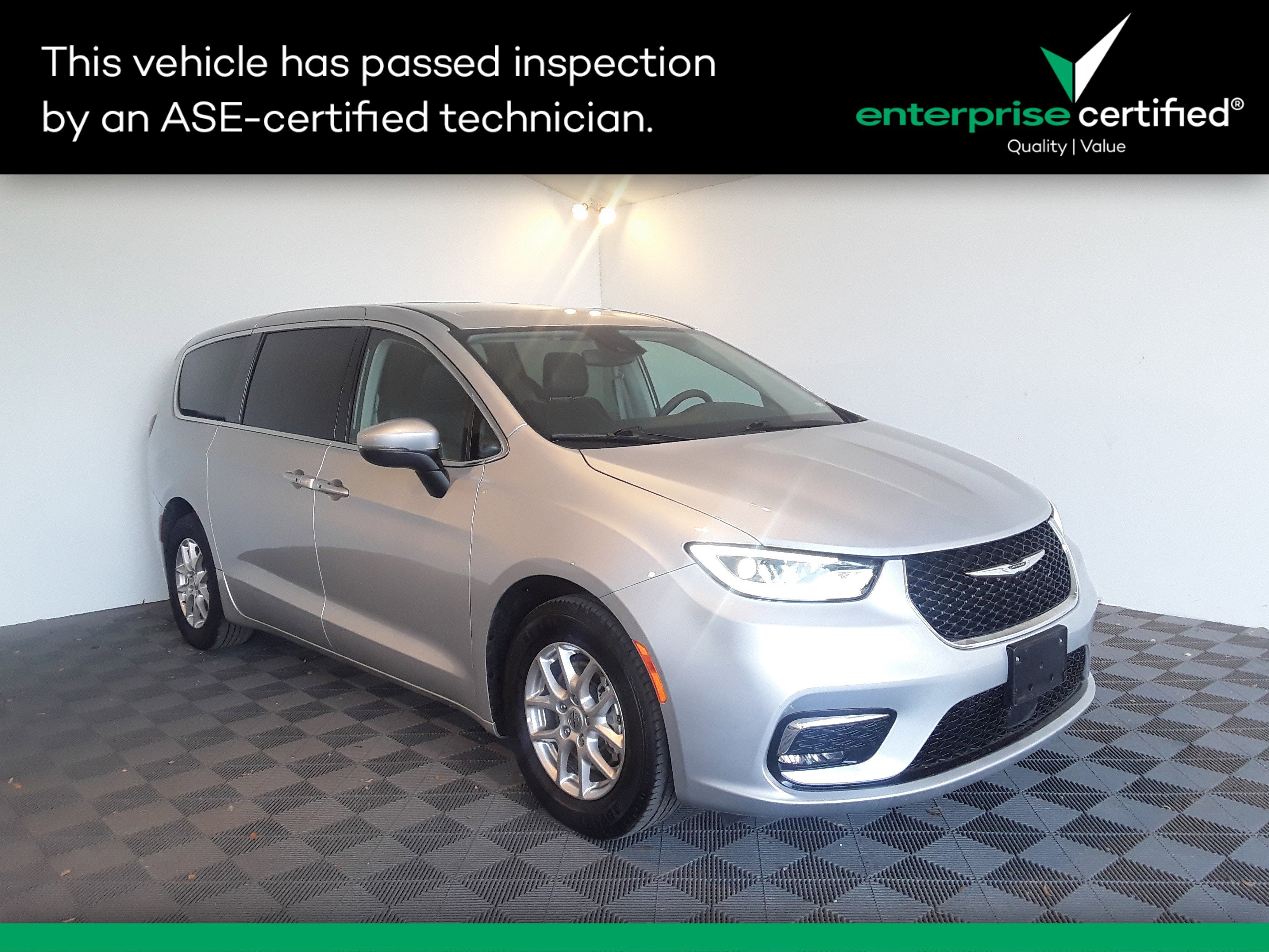 2023 Chrysler Pacifica Touring L FWD