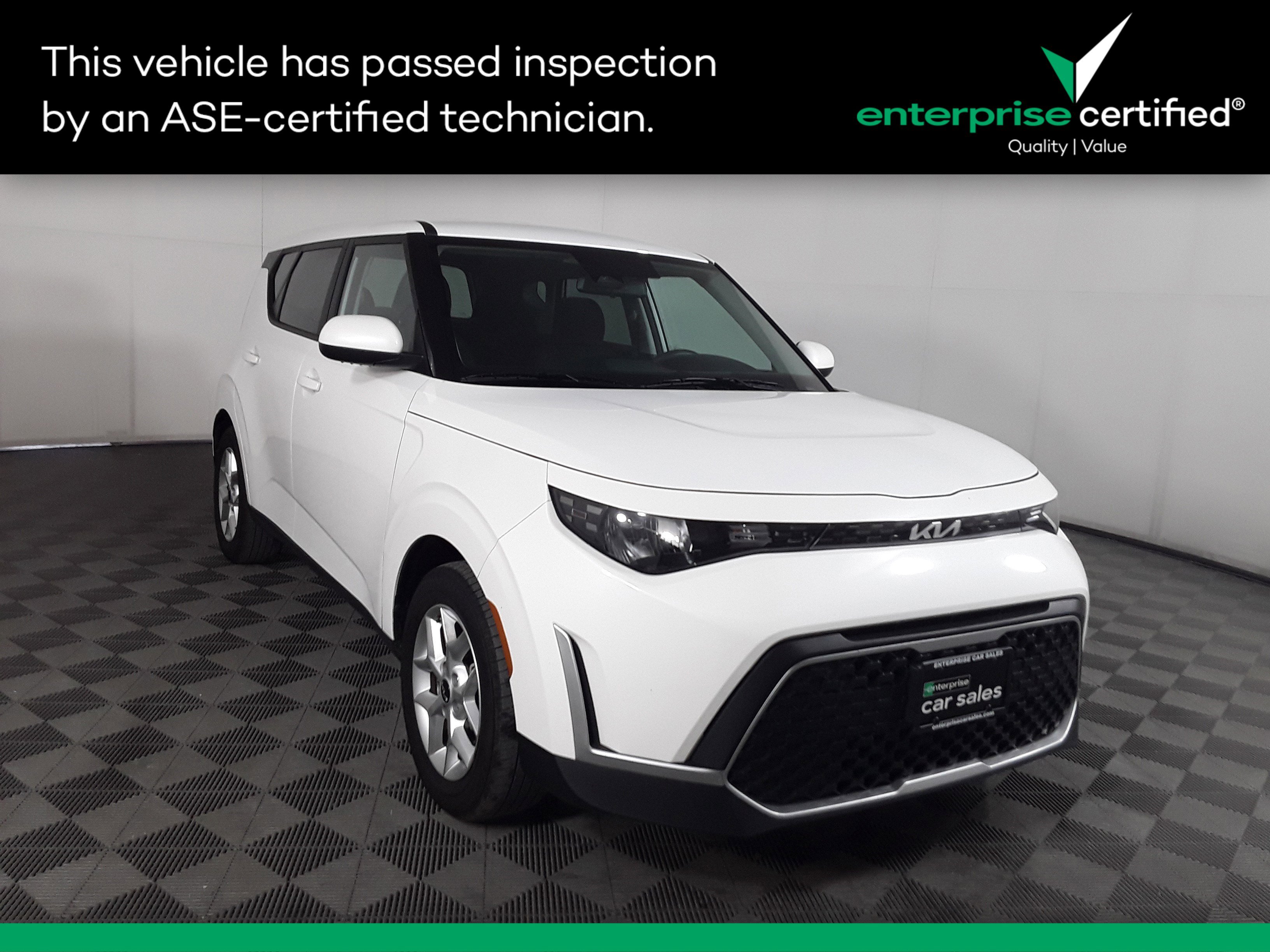 Used 2024 Kia Soul LX IVT