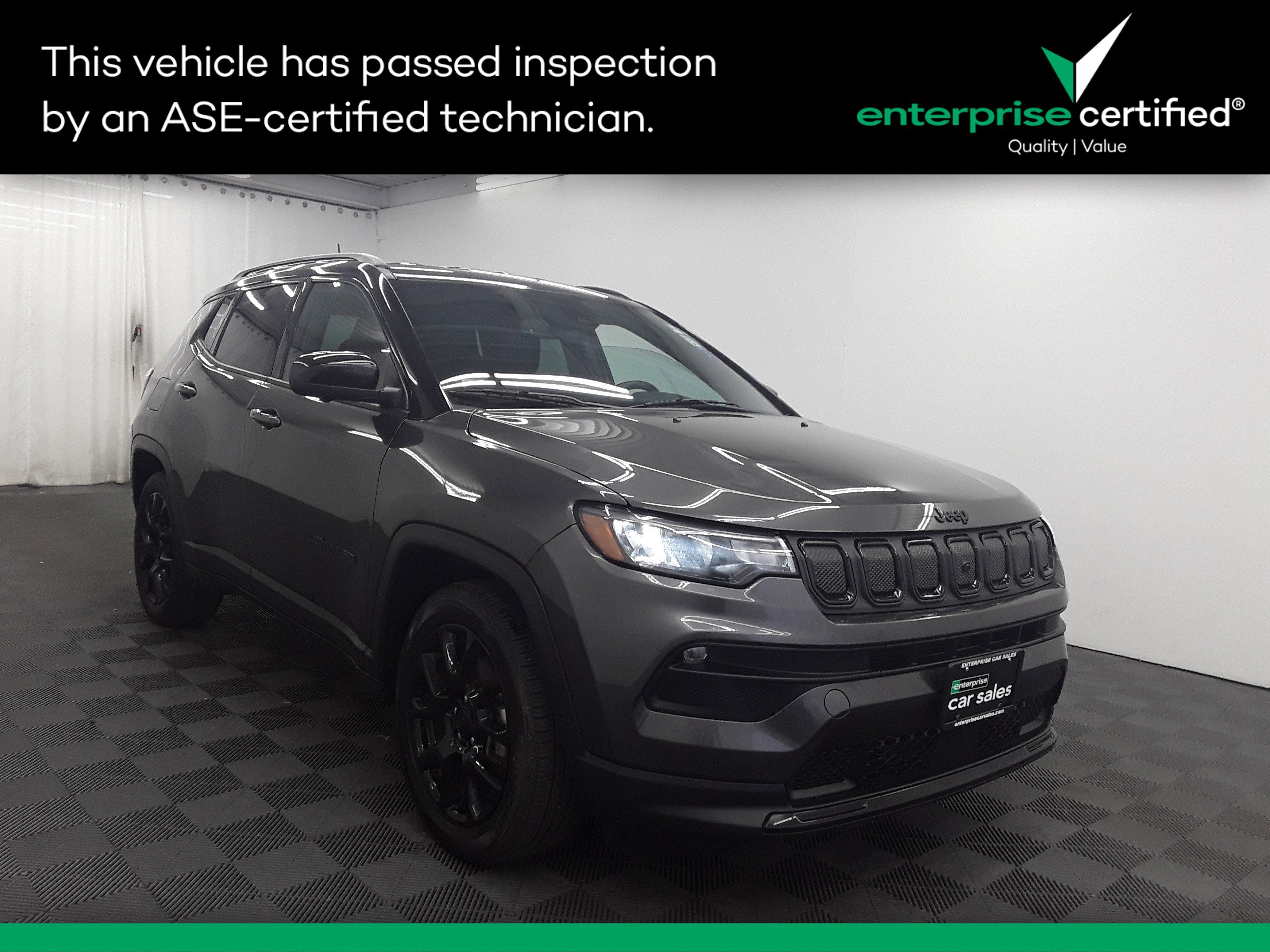 Used 2022 Jeep Compass Latitude FWD