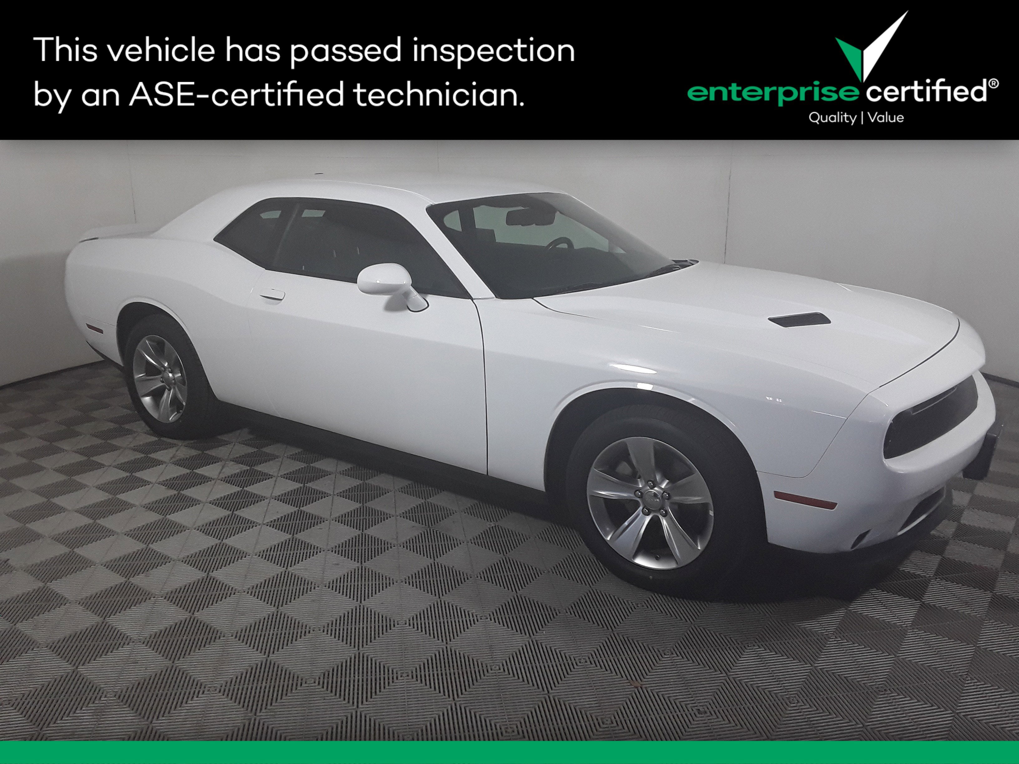 Used 2022 Dodge Challenger SXT RWD