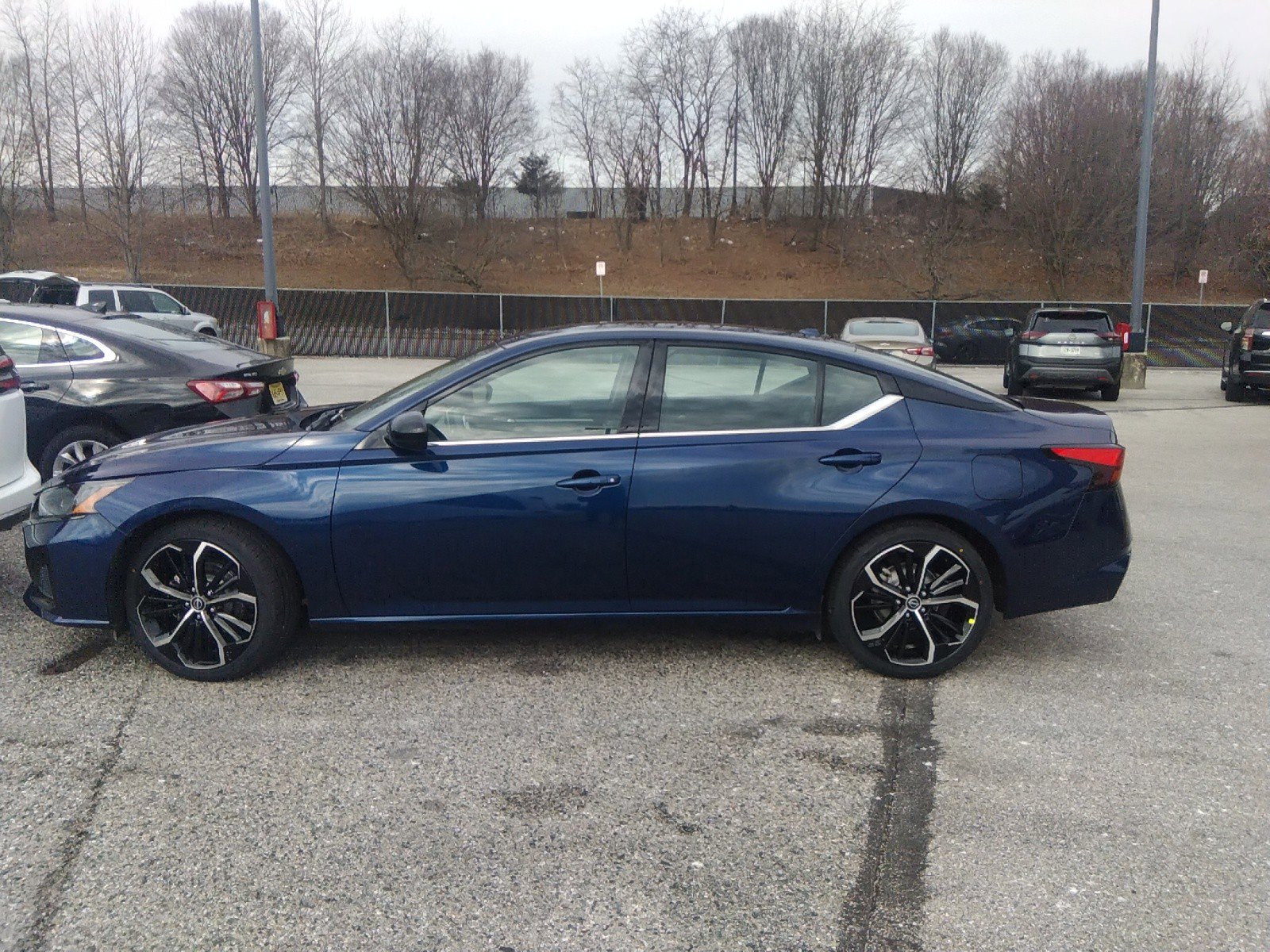 2023 Nissan Altima 2.5 SR Sedan