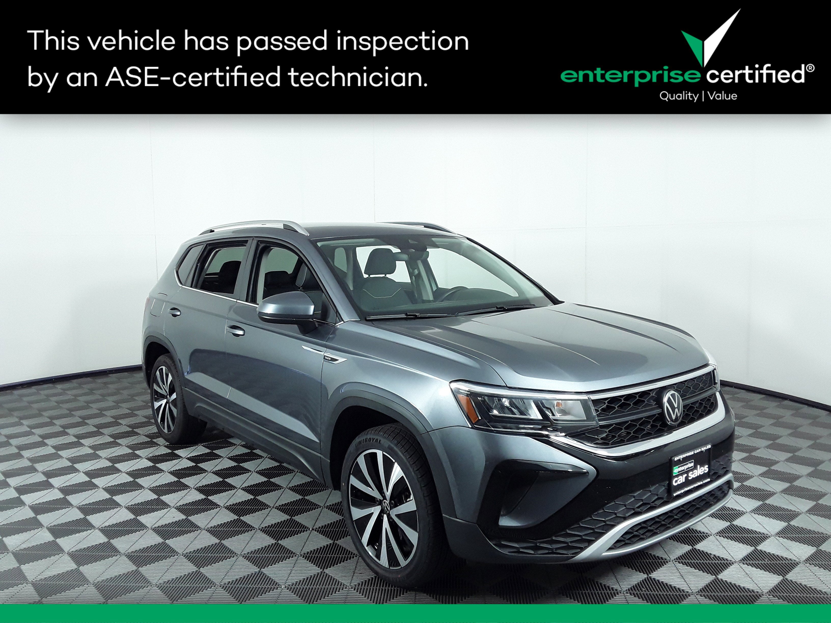 Used 2024 Volkswagen Taos SE FWD