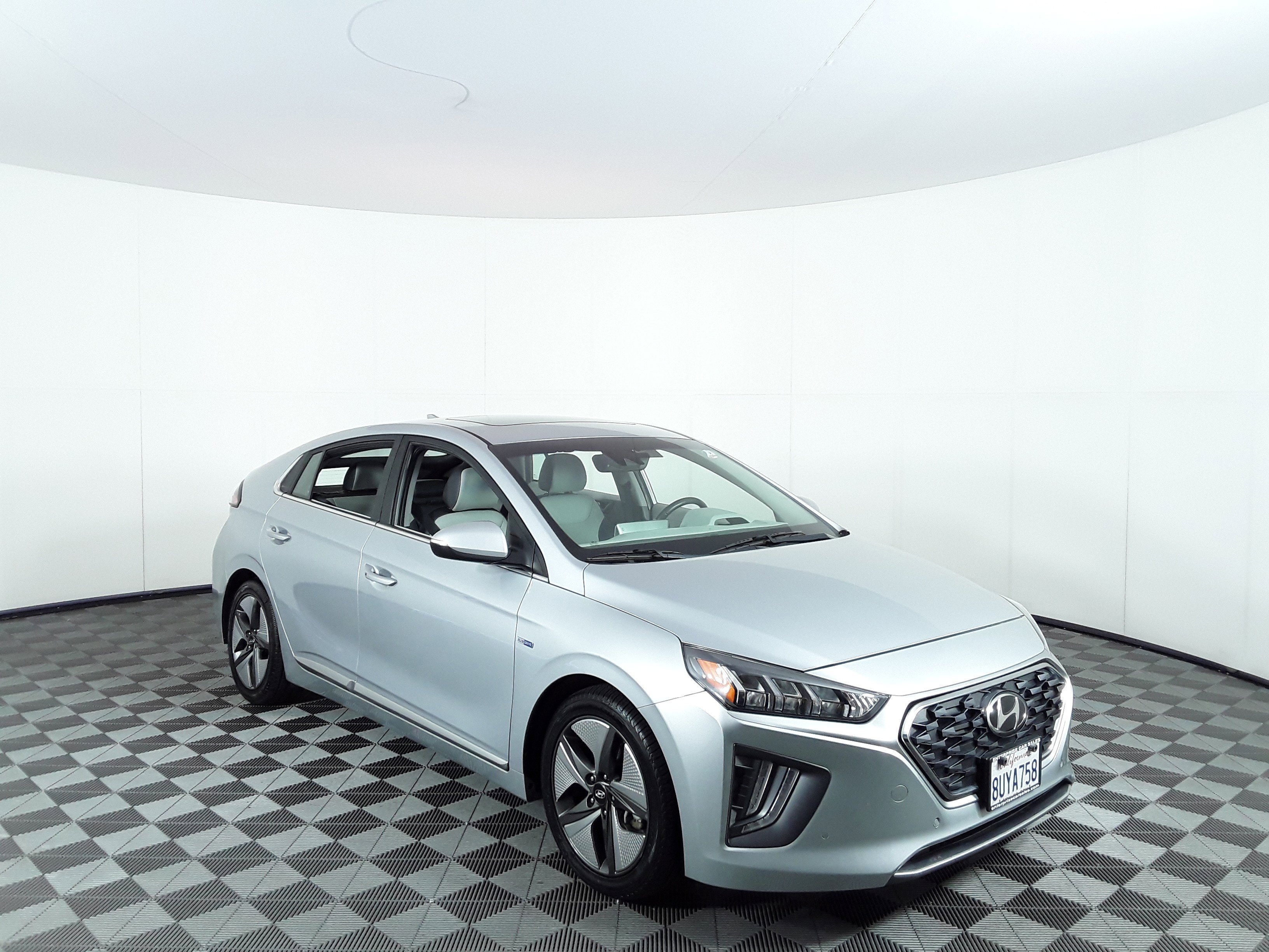2020 Hyundai Ioniq Hybrid Limited Hatchback