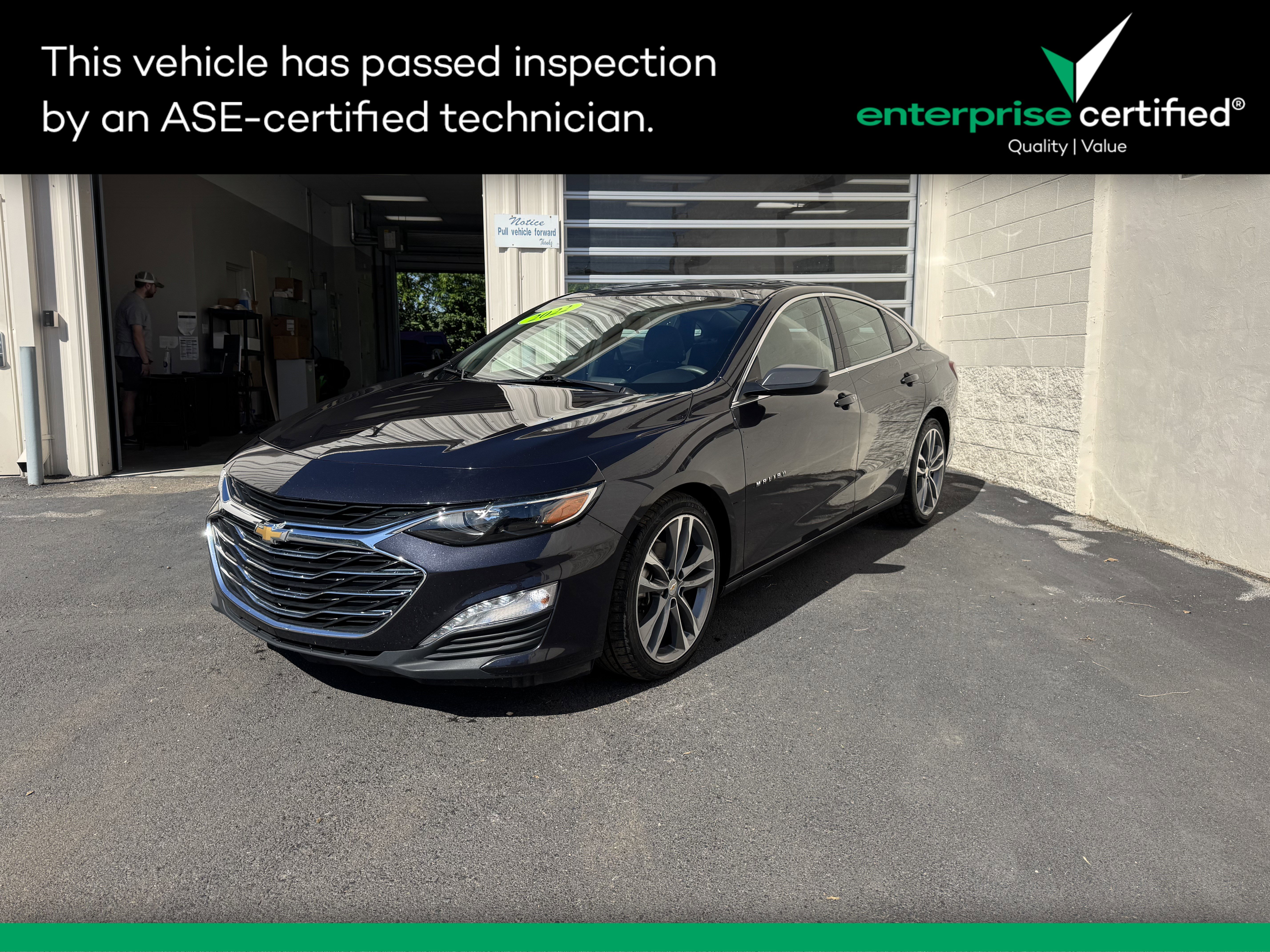 2022 Chevrolet Malibu 4dr Sdn LT