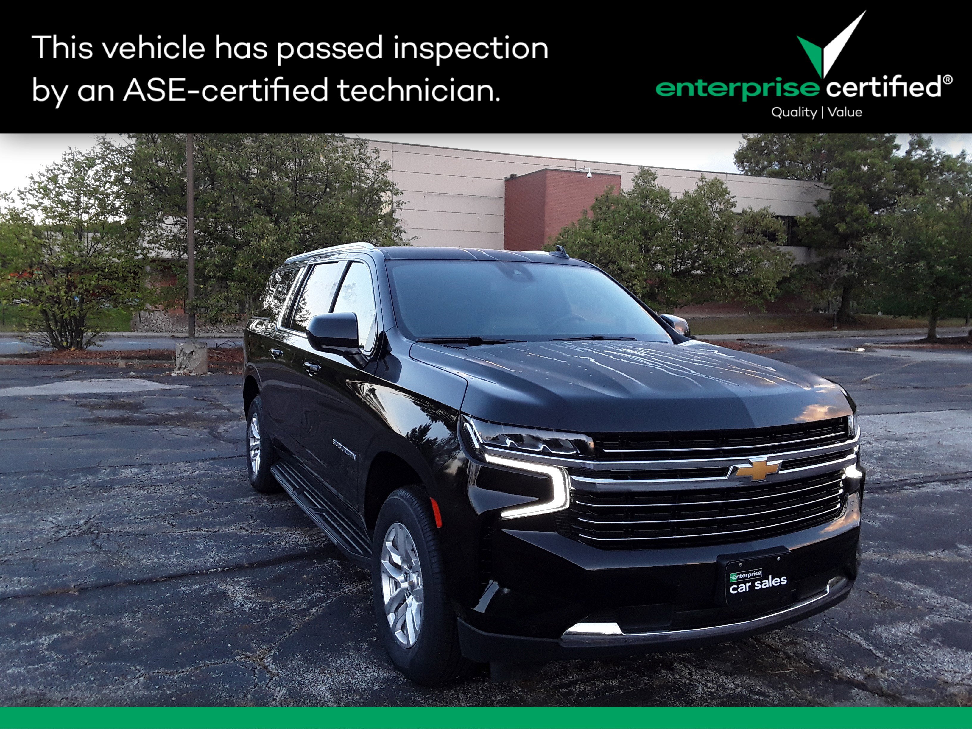Used 2024 Chevrolet Suburban 4WD 4dr LT