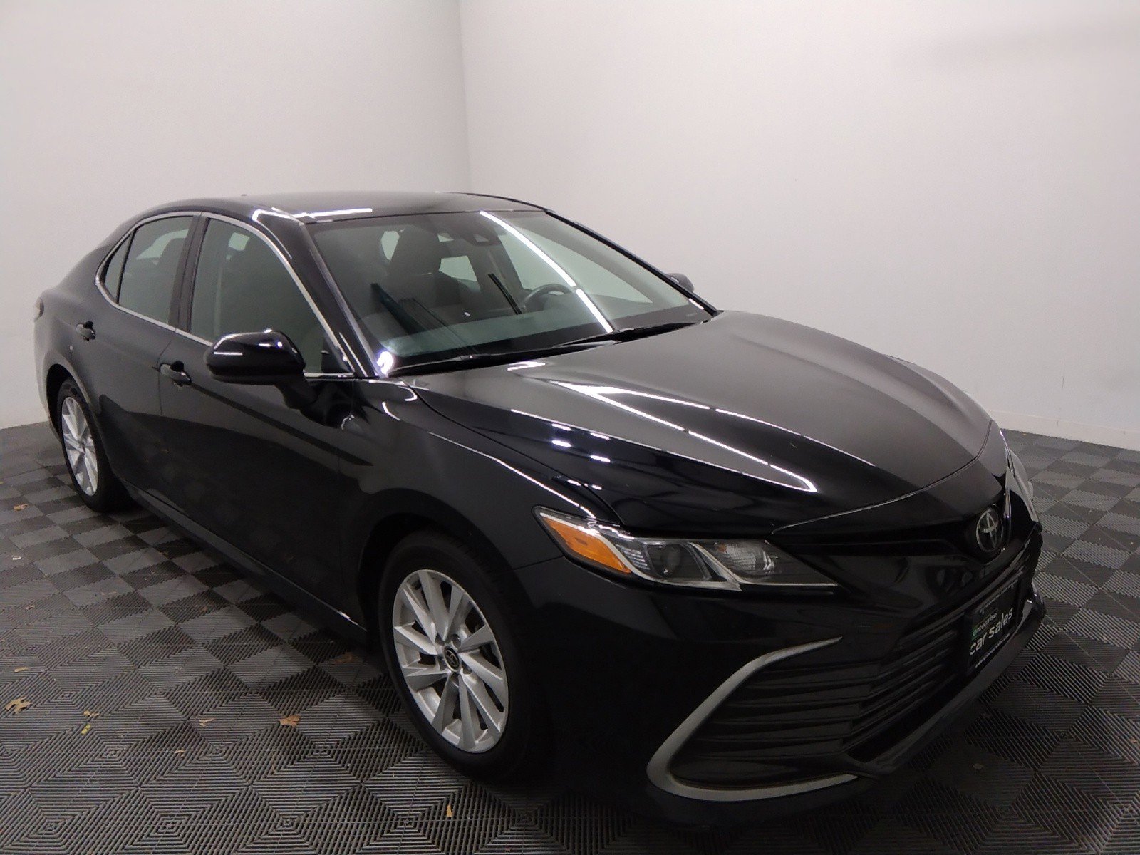 2022 Toyota Camry LE Auto