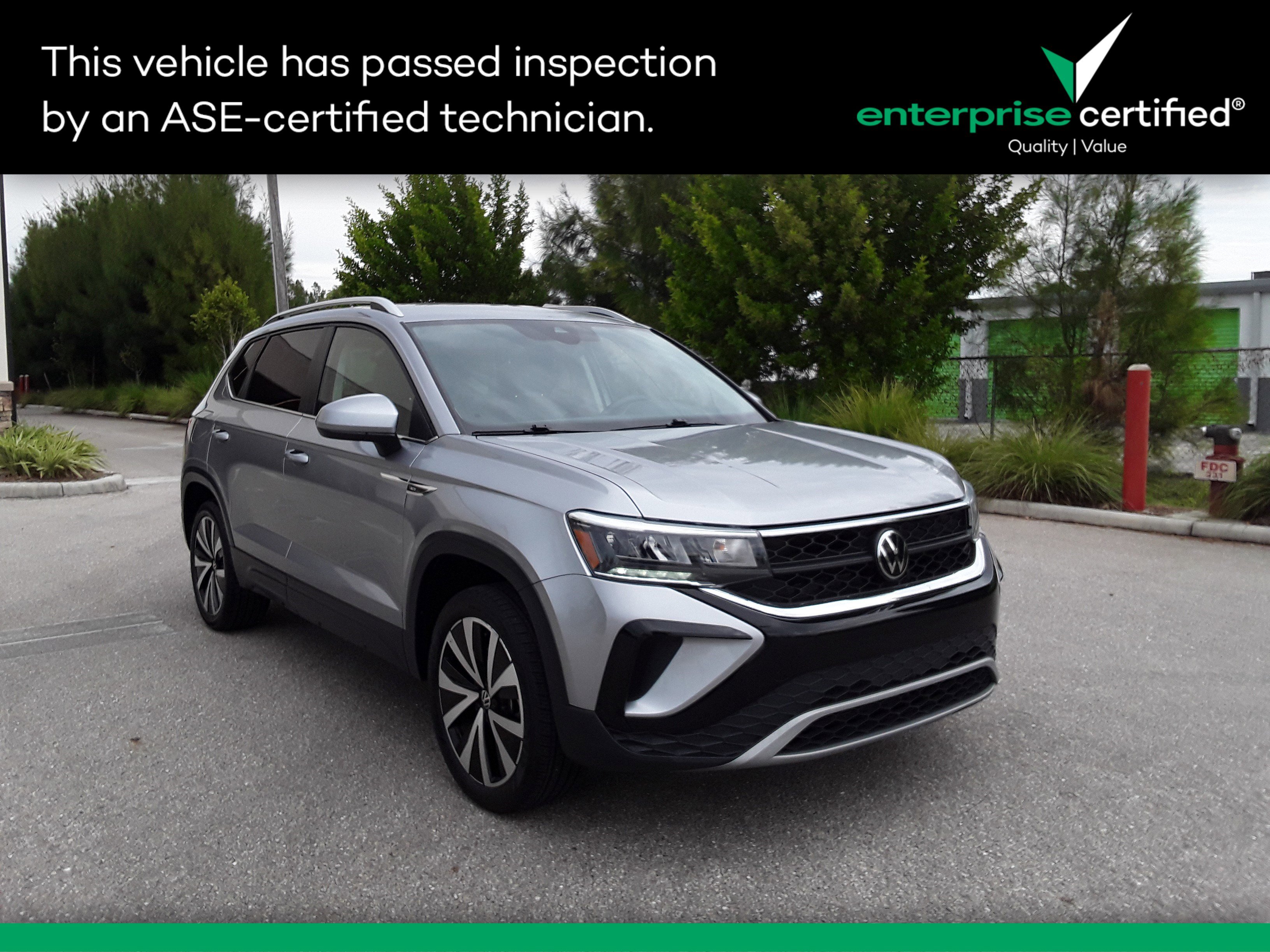 Used 2024 Volkswagen Taos SE FWD