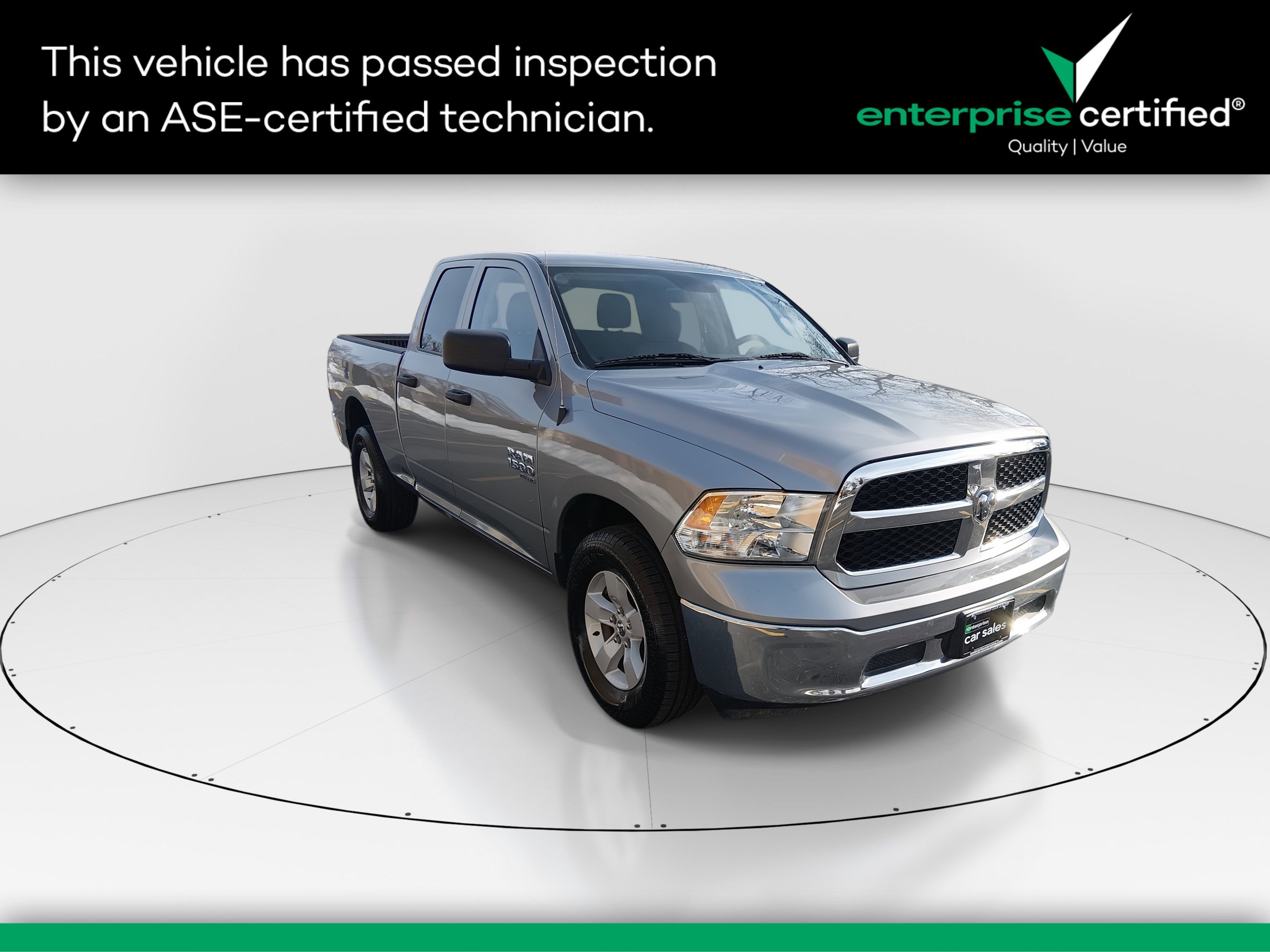 2024 RAM Ram 1500 Classic SLT's photo