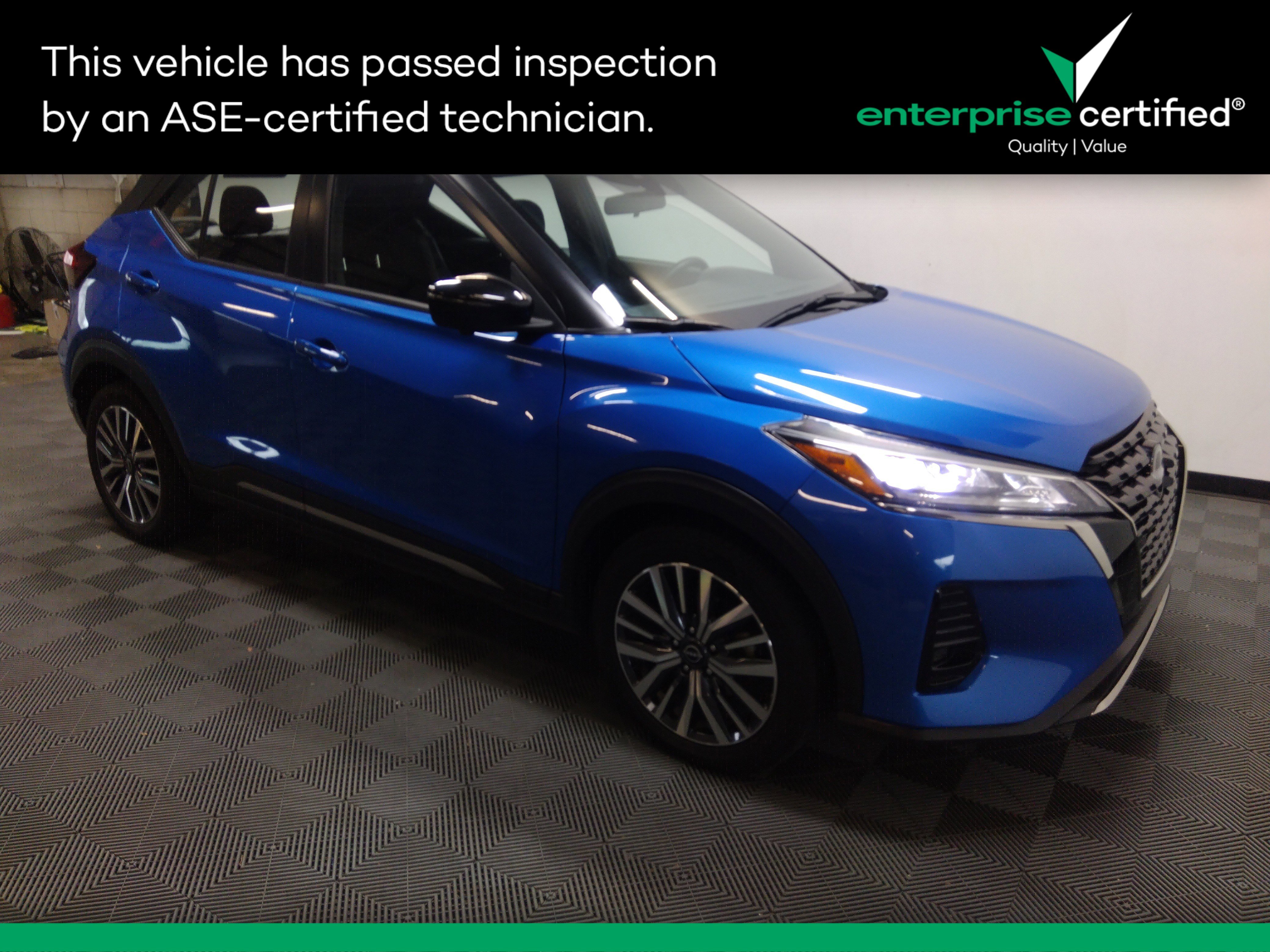 Used 2024 Nissan Kicks SR FWD