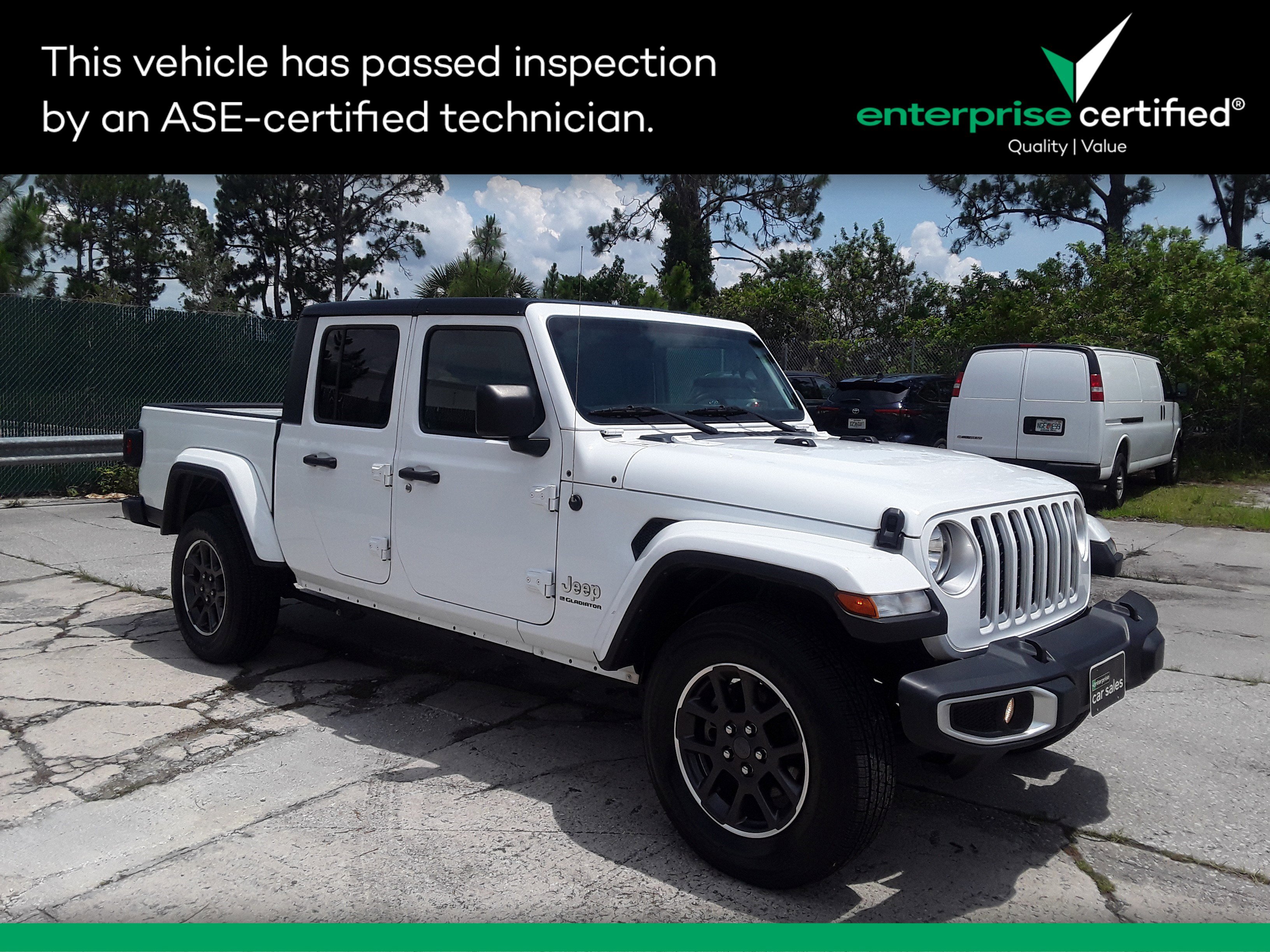 2023 Jeep Gladiator Overland 4x4 *Ltd Avail*