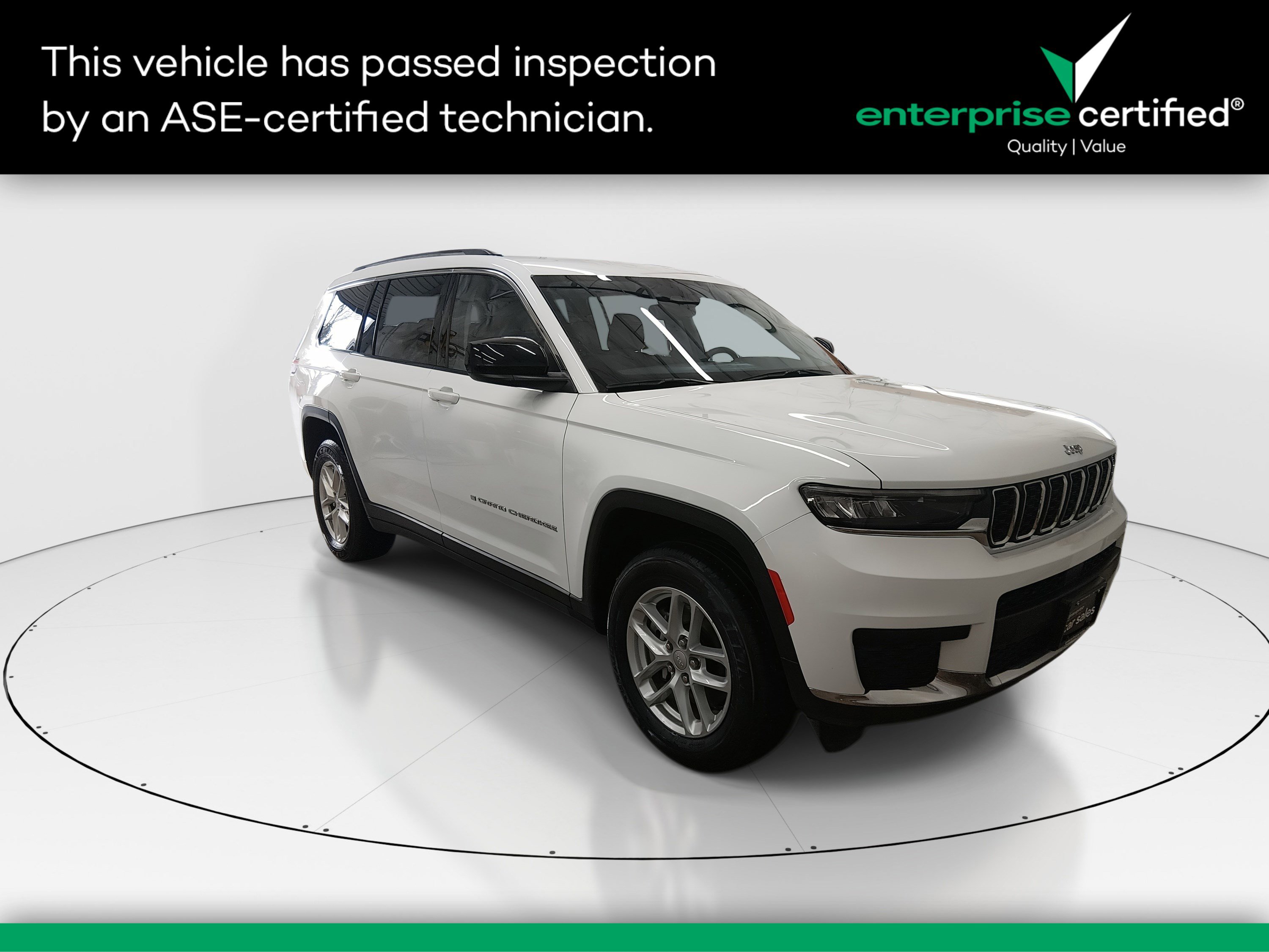 2023 Jeep Grand Cherokee L Laredo's photo