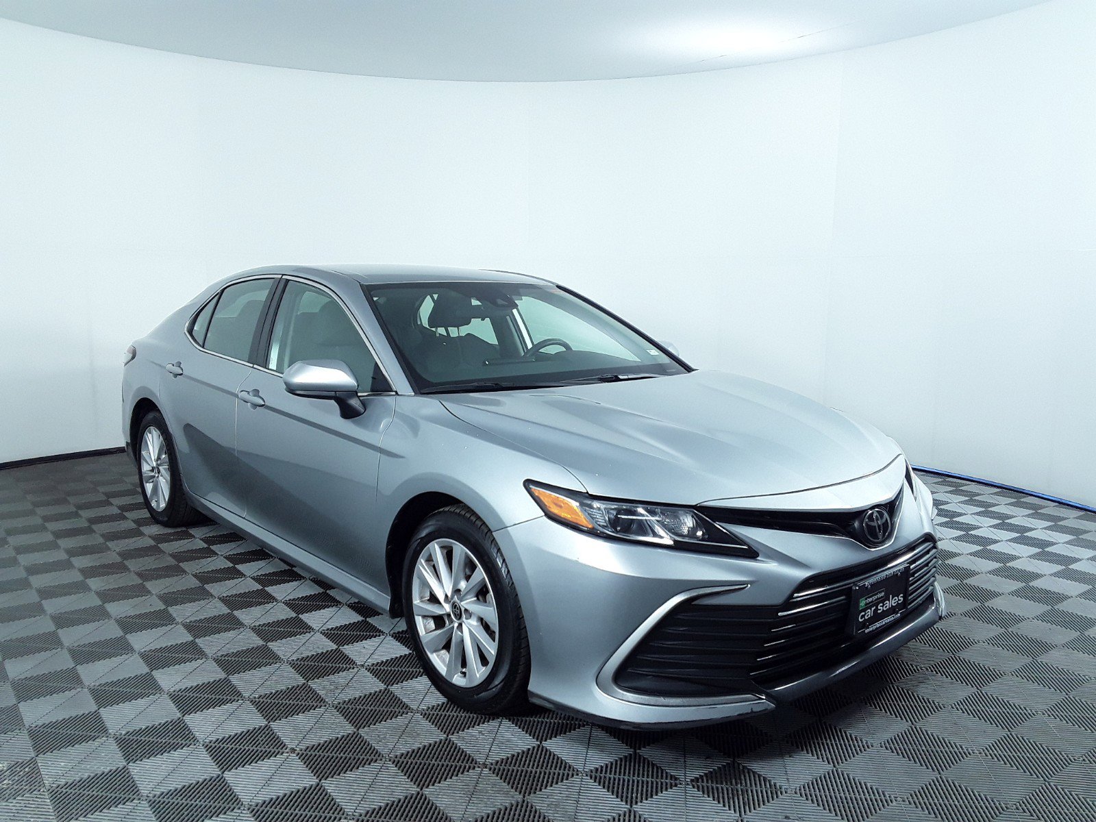 2022 Toyota Camry LE Auto