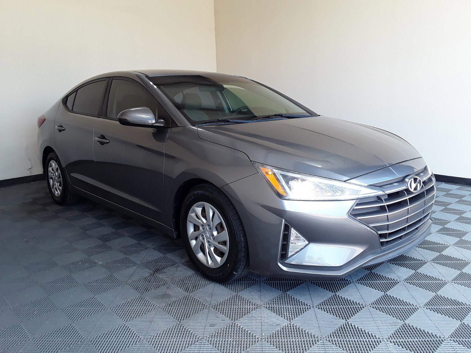 Used 2019 Hyundai Elantra 