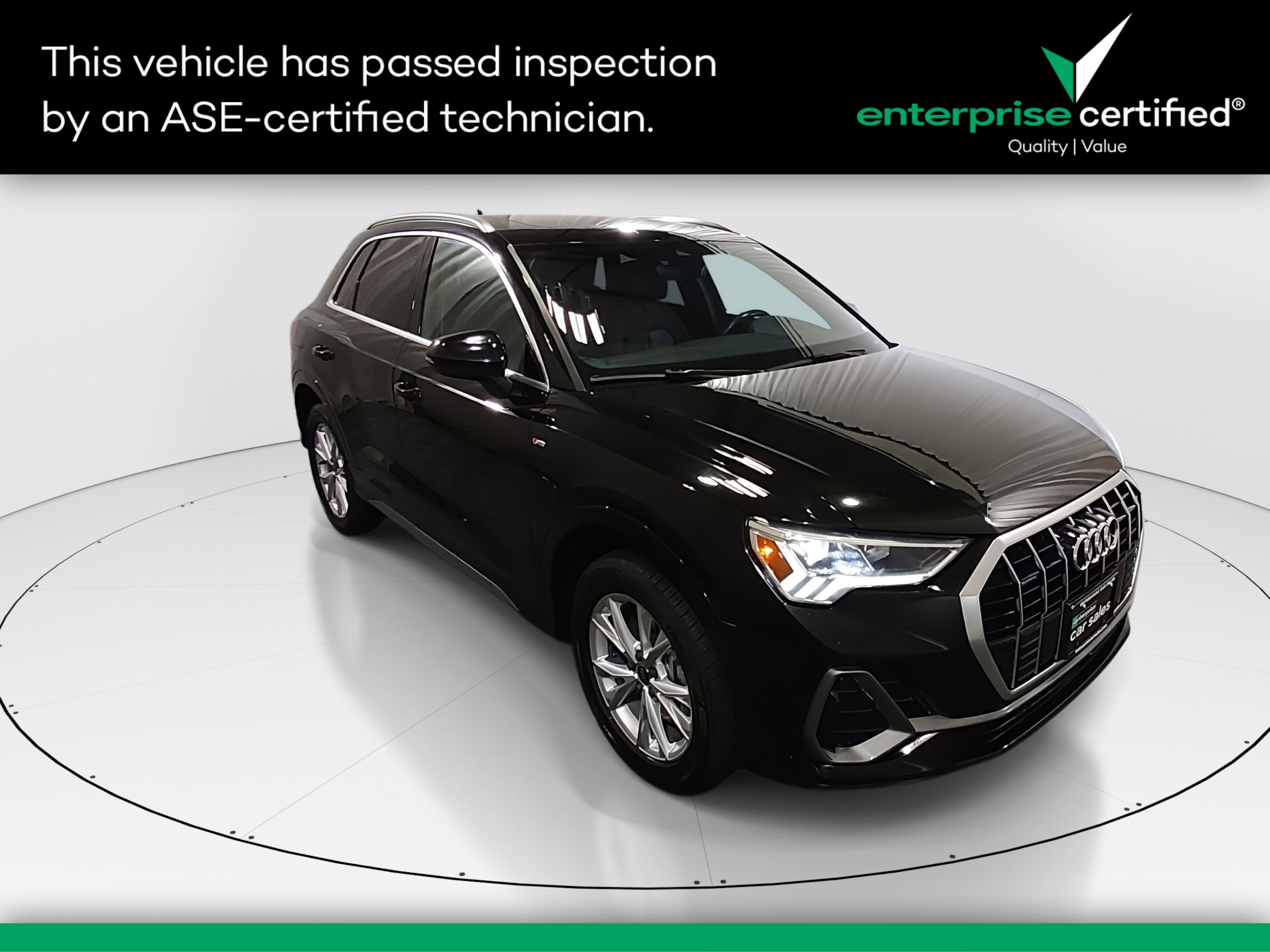 2023 Audi Q3 S Line Premium's photo