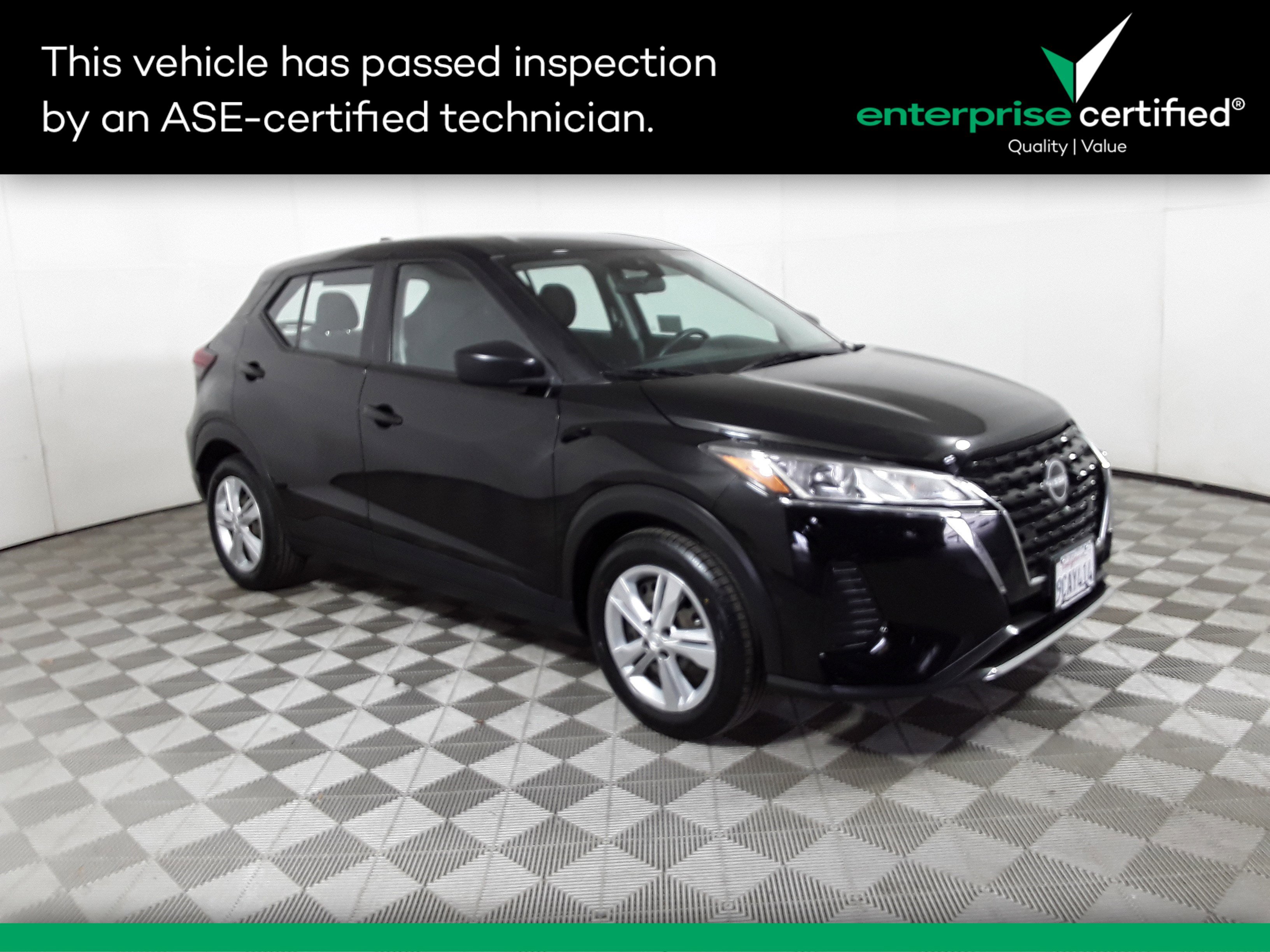 Used 2022 Nissan Kicks S FWD