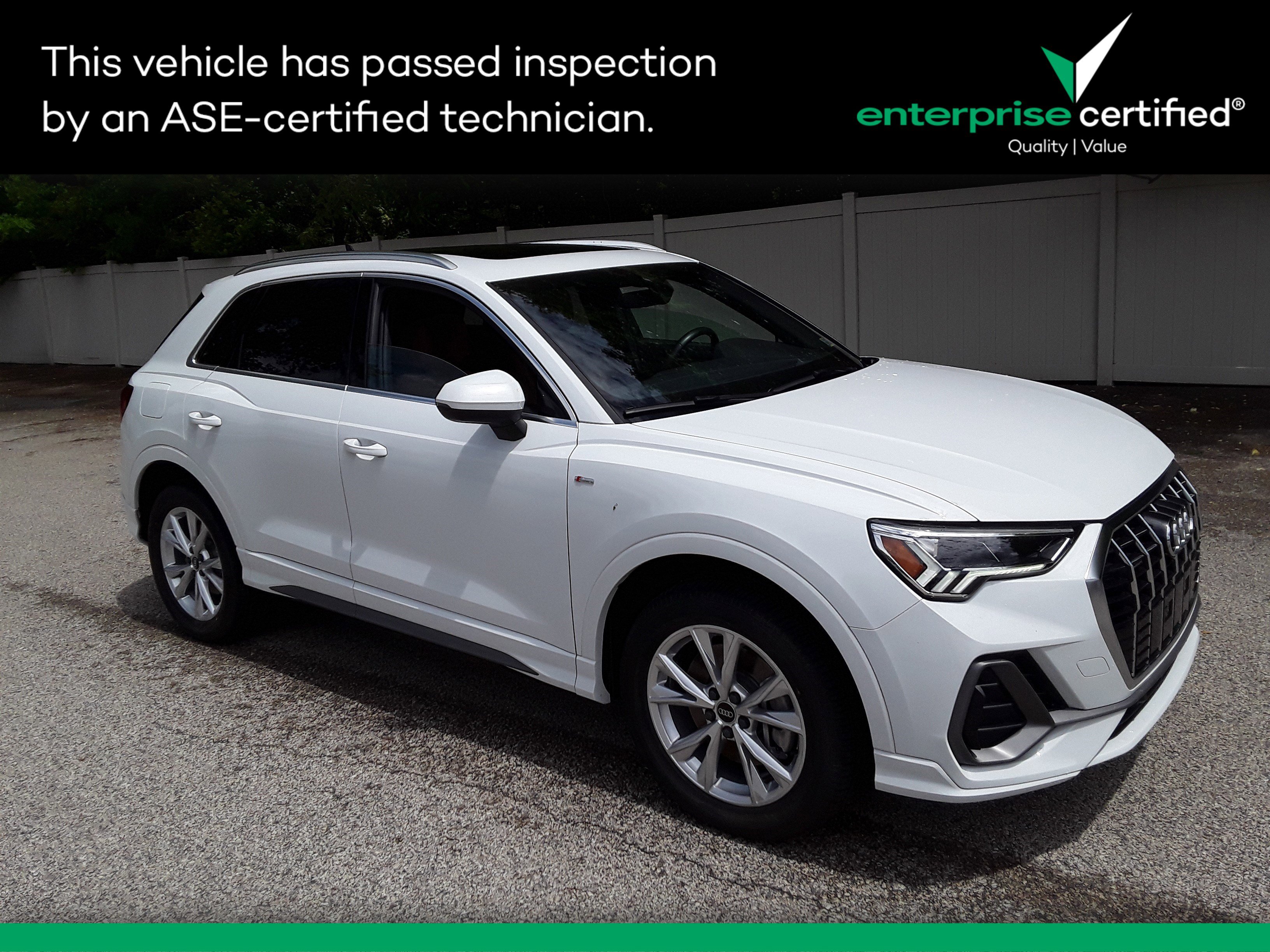 2023 Audi Q3 S line Premium 45 TFSI quattro