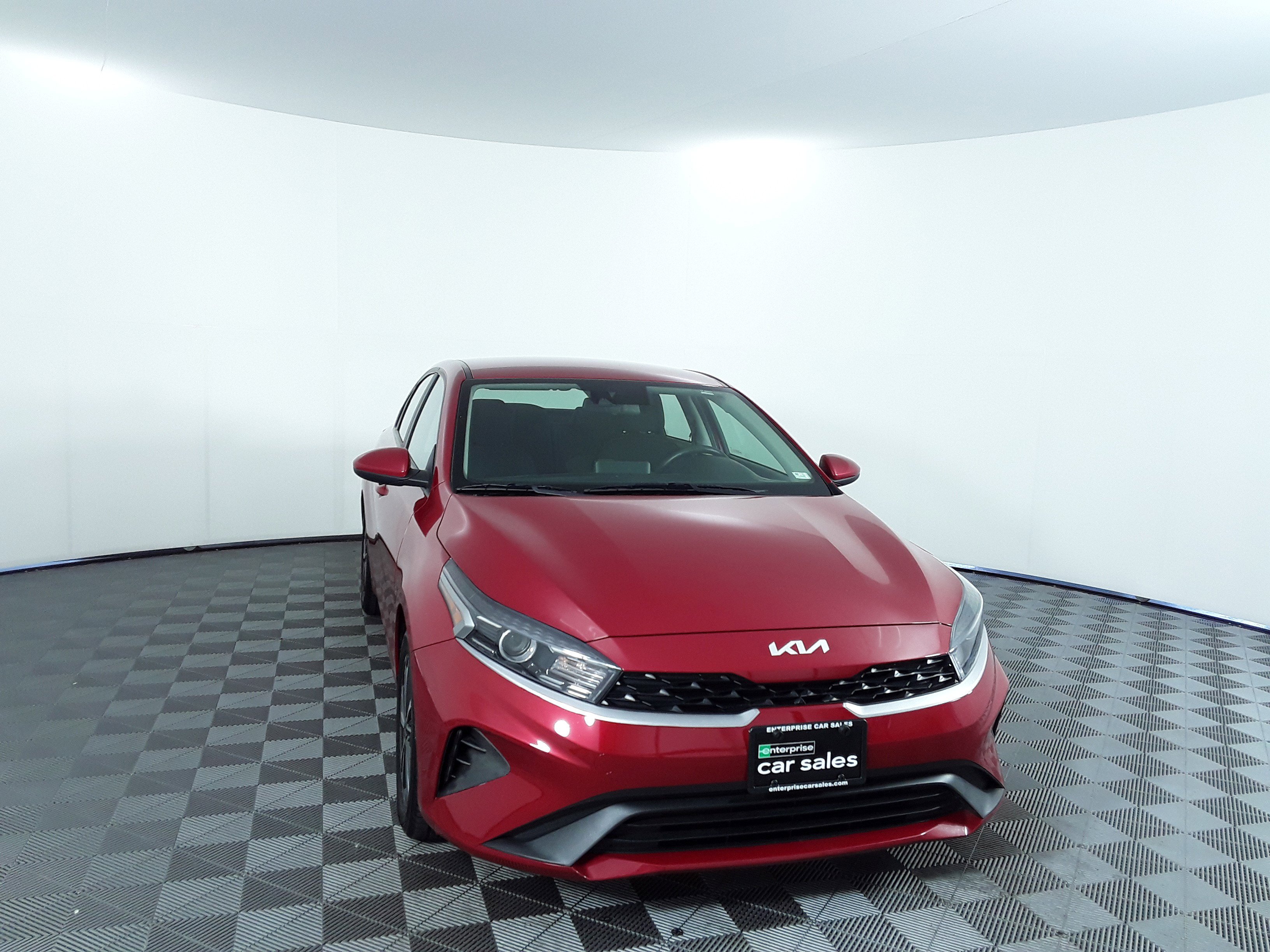 Used 2023 Kia Forte LXS IVT