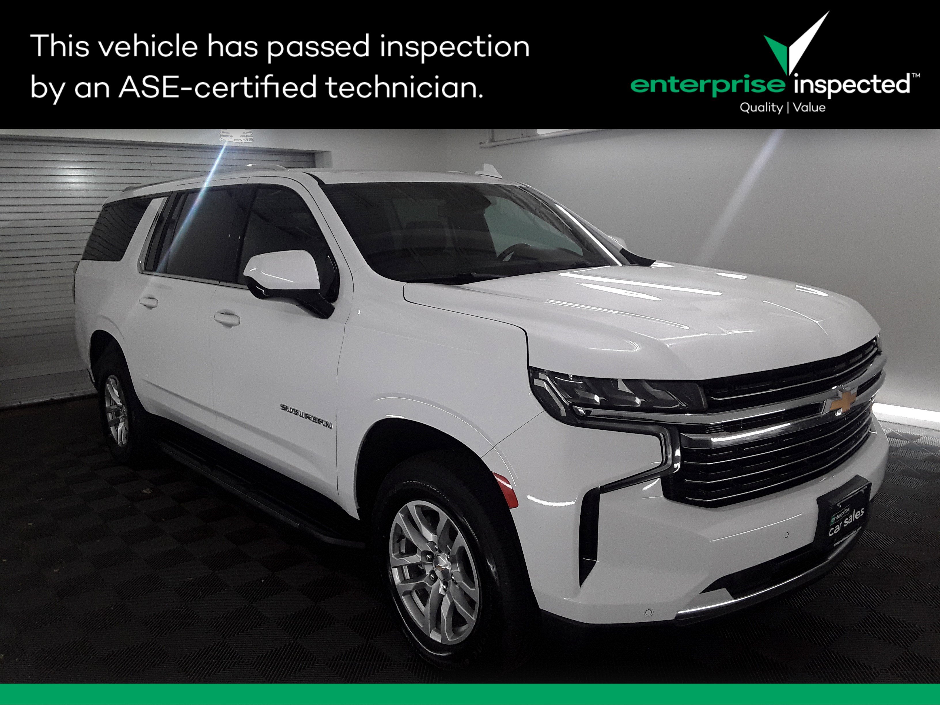 2023 Chevrolet Suburban 4WD 4dr LT