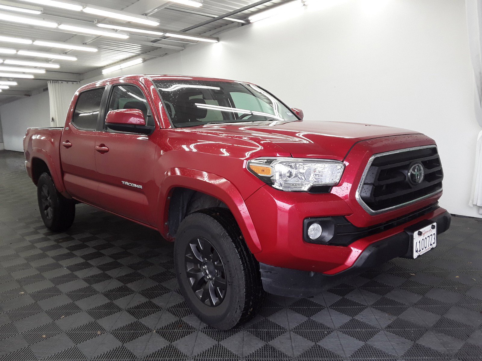 2022 Toyota Tacoma 4WD SR5 Double Cab 5' Bed V6 AT