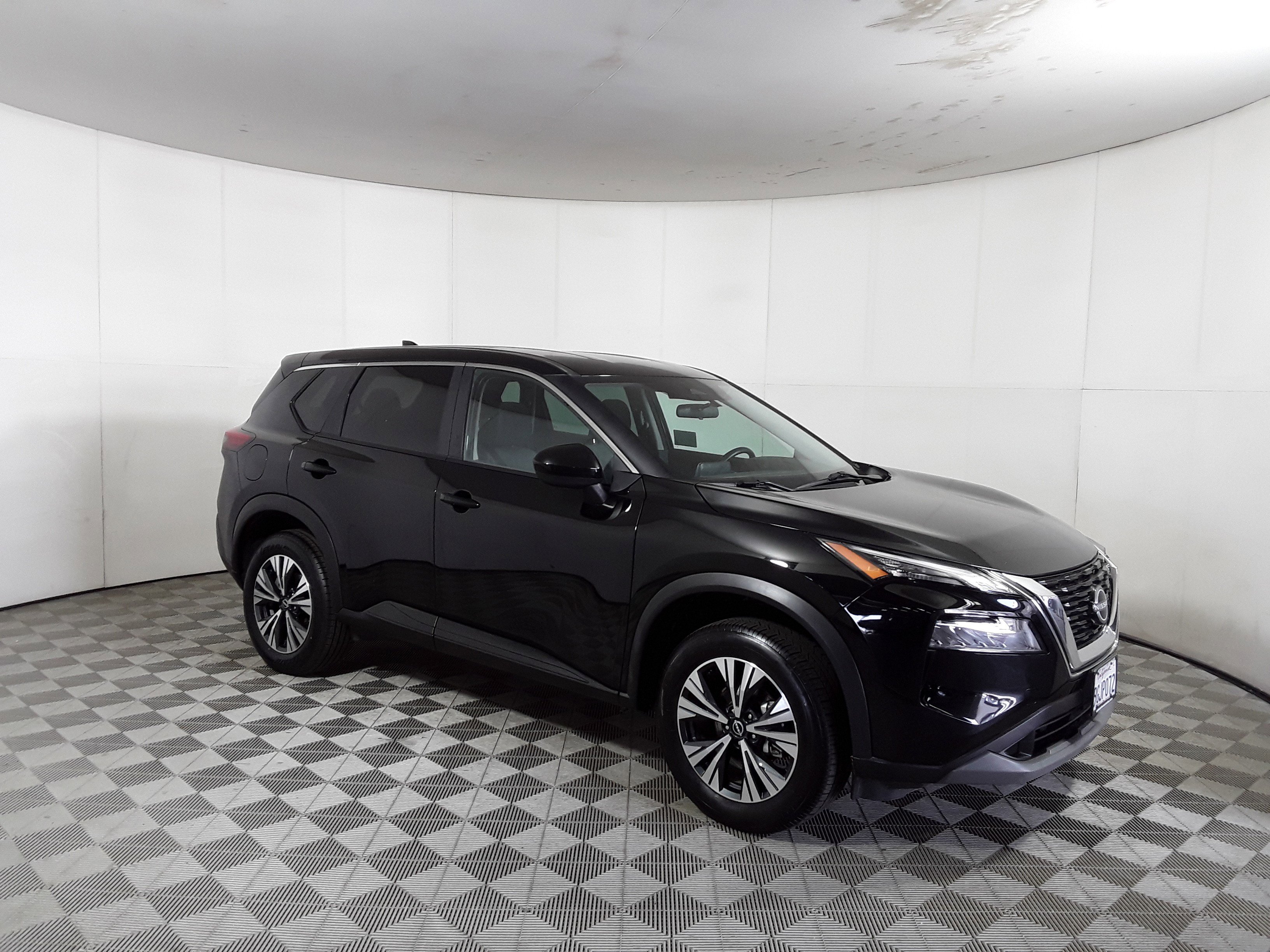 Used 2023 Nissan Rogue FWD SV