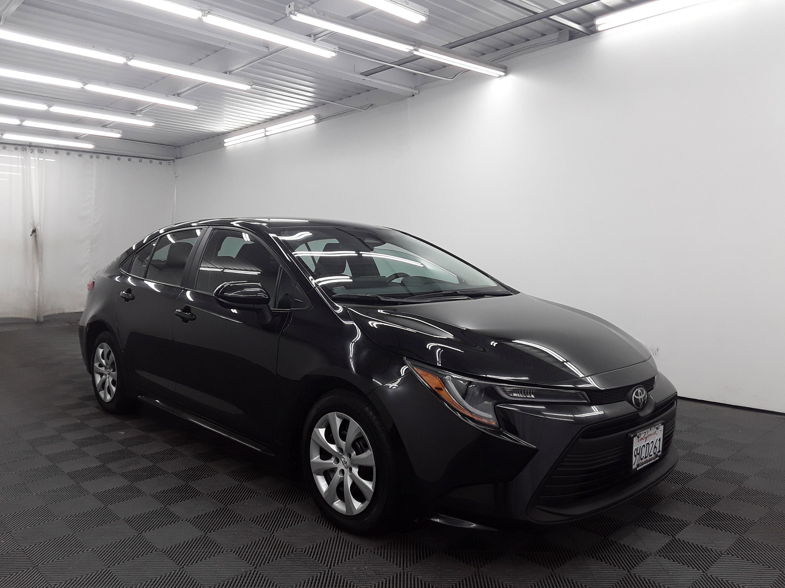 Used 2023 Toyota Corolla LE CVT