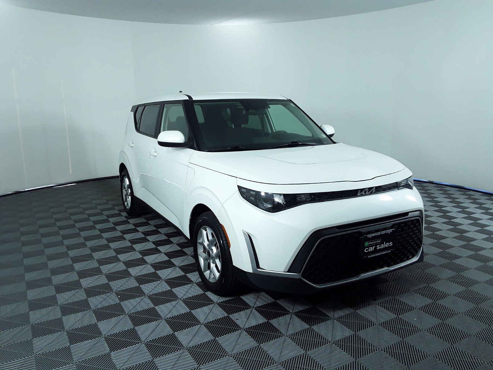 2023 Kia Soul LX IVT