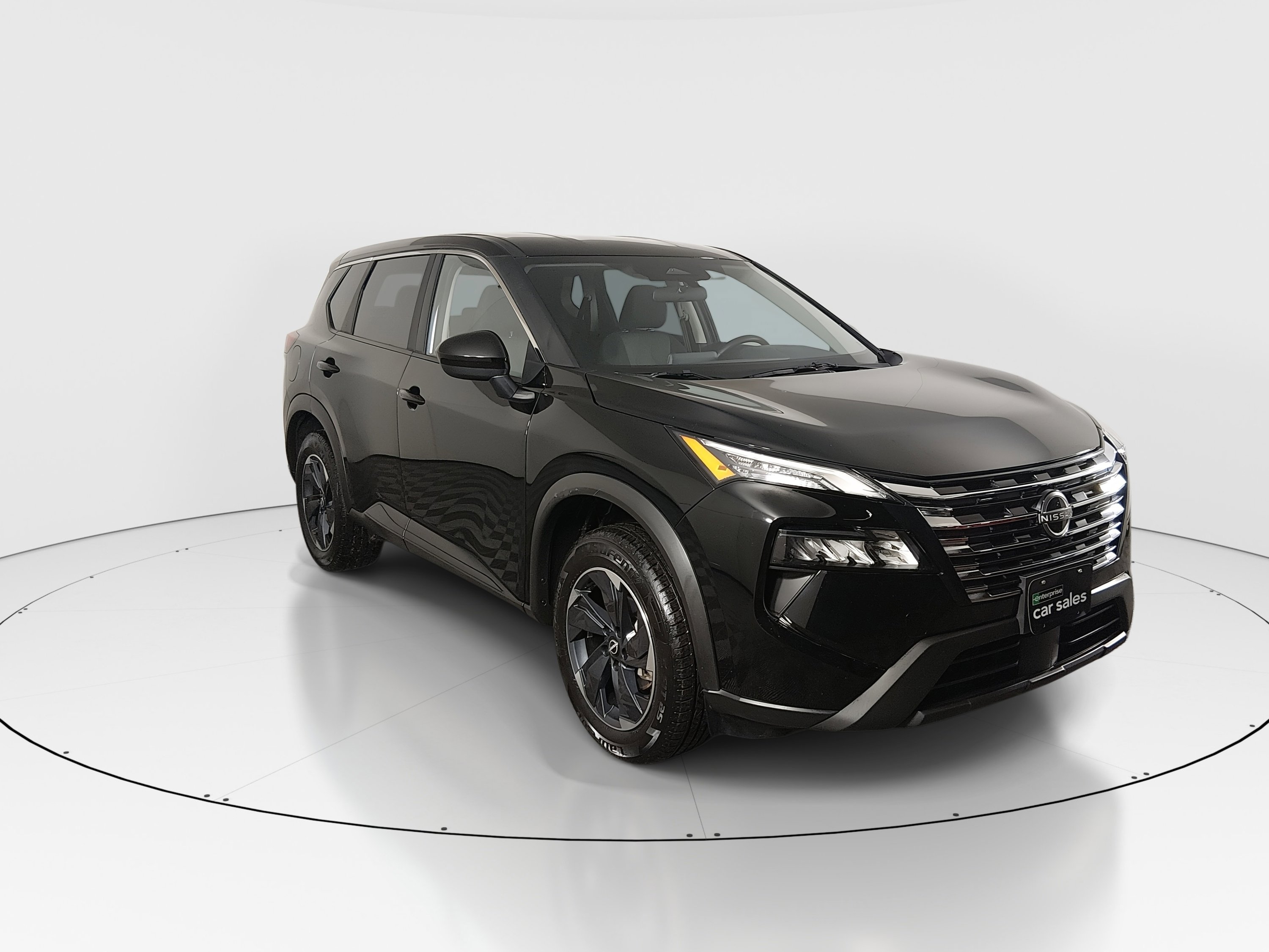 2025 Nissan Rogue SV's photo