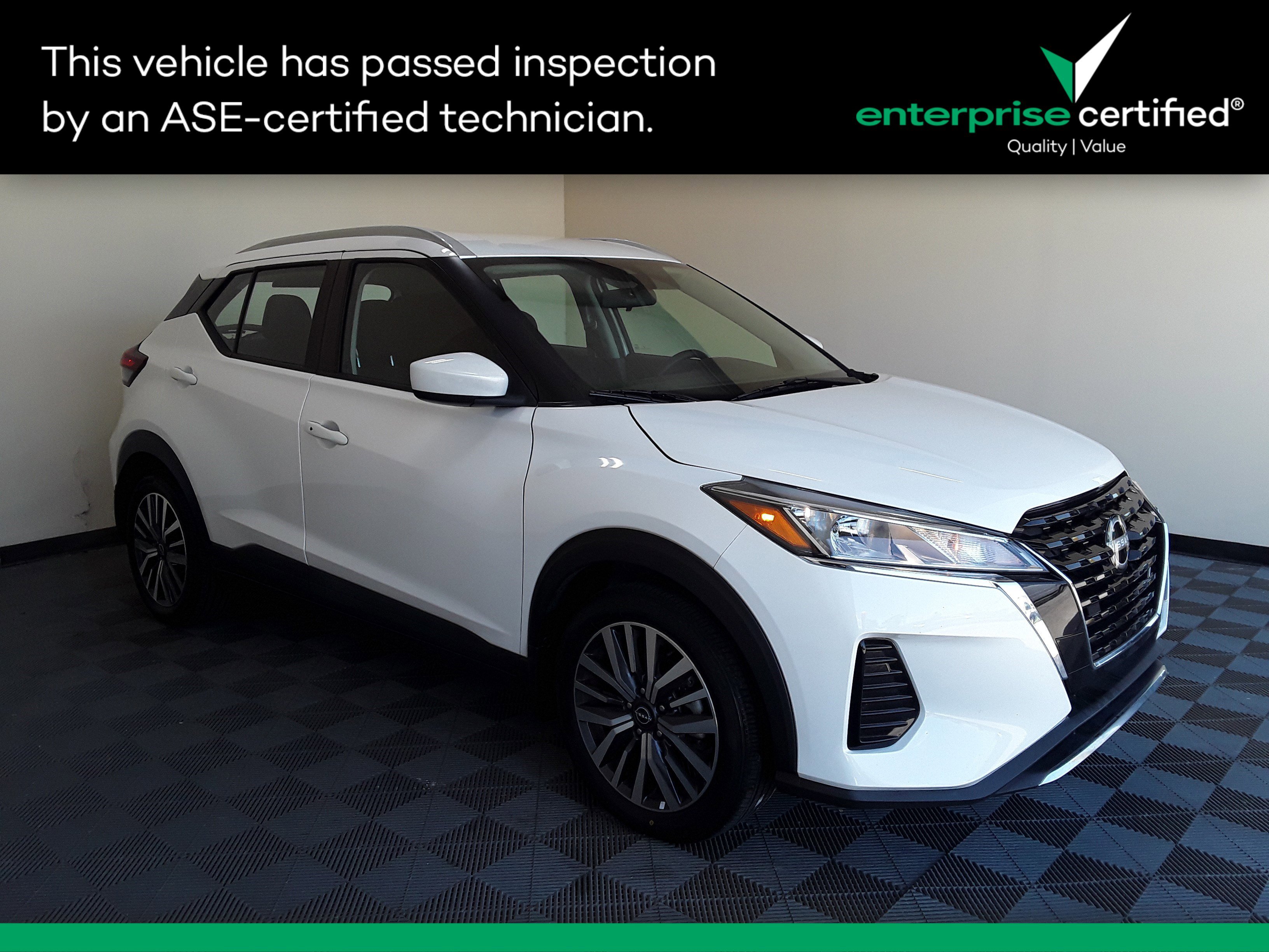 Used 2023 Nissan Kicks SV FWD