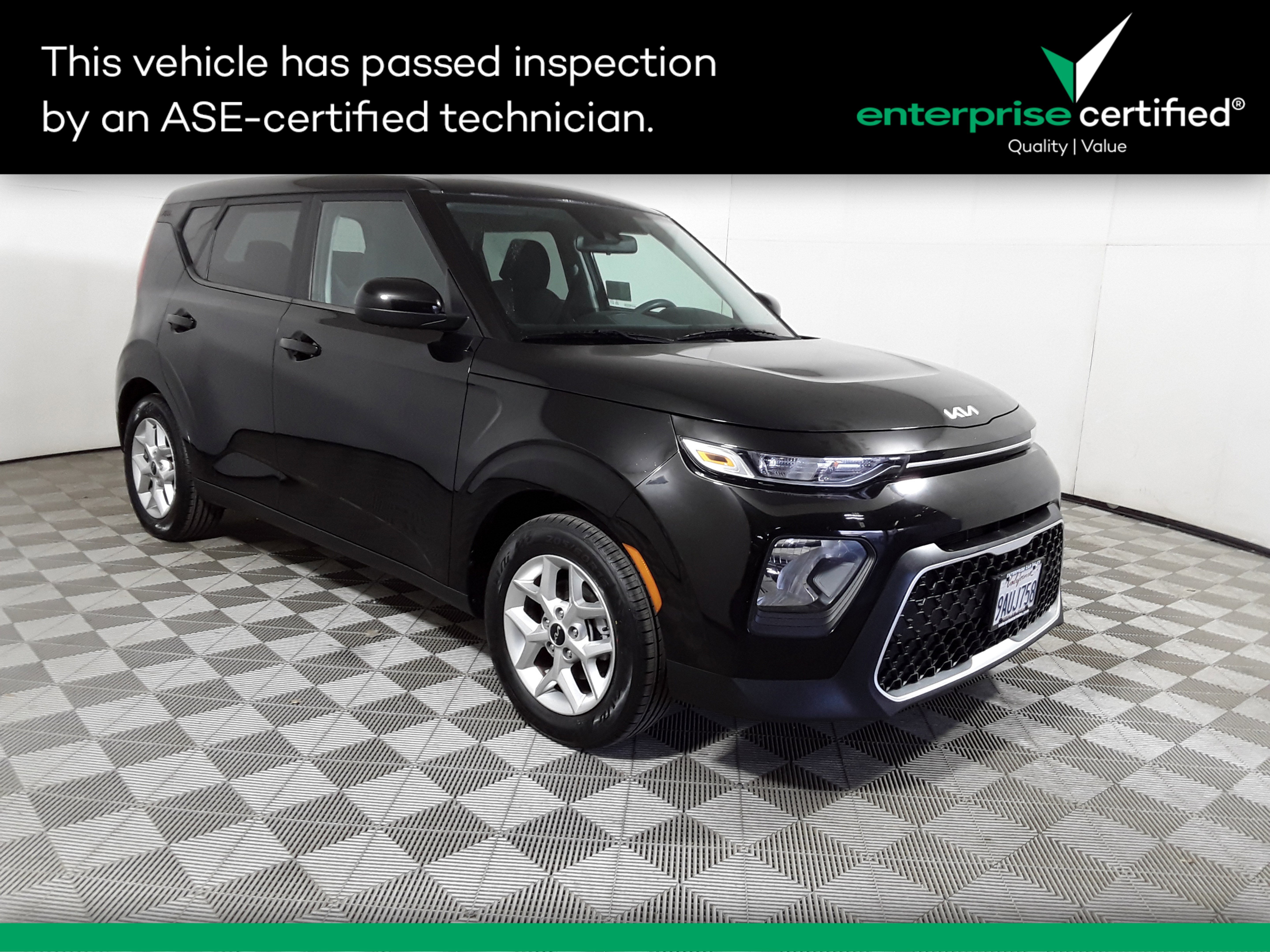 Used 2022 Kia Soul LX IVT