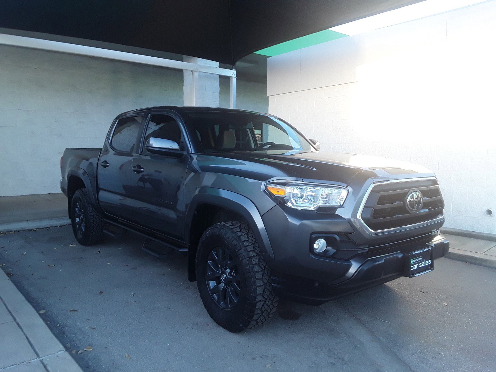 2023 Toyota Tacoma 2WD SR5 Double Cab 5' Bed V6 AT