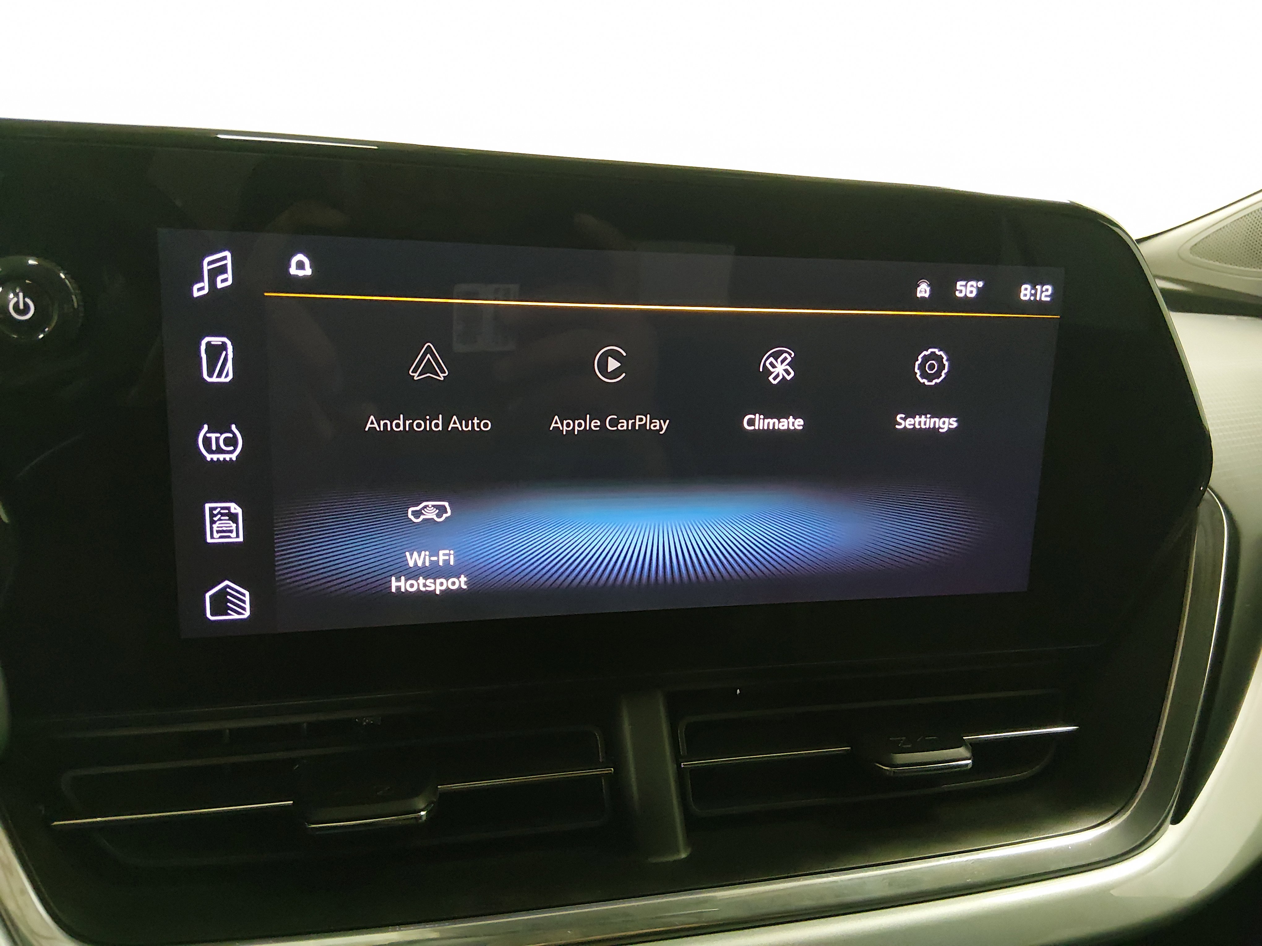 2024 Chevrolet Trax LT - Photo 17
