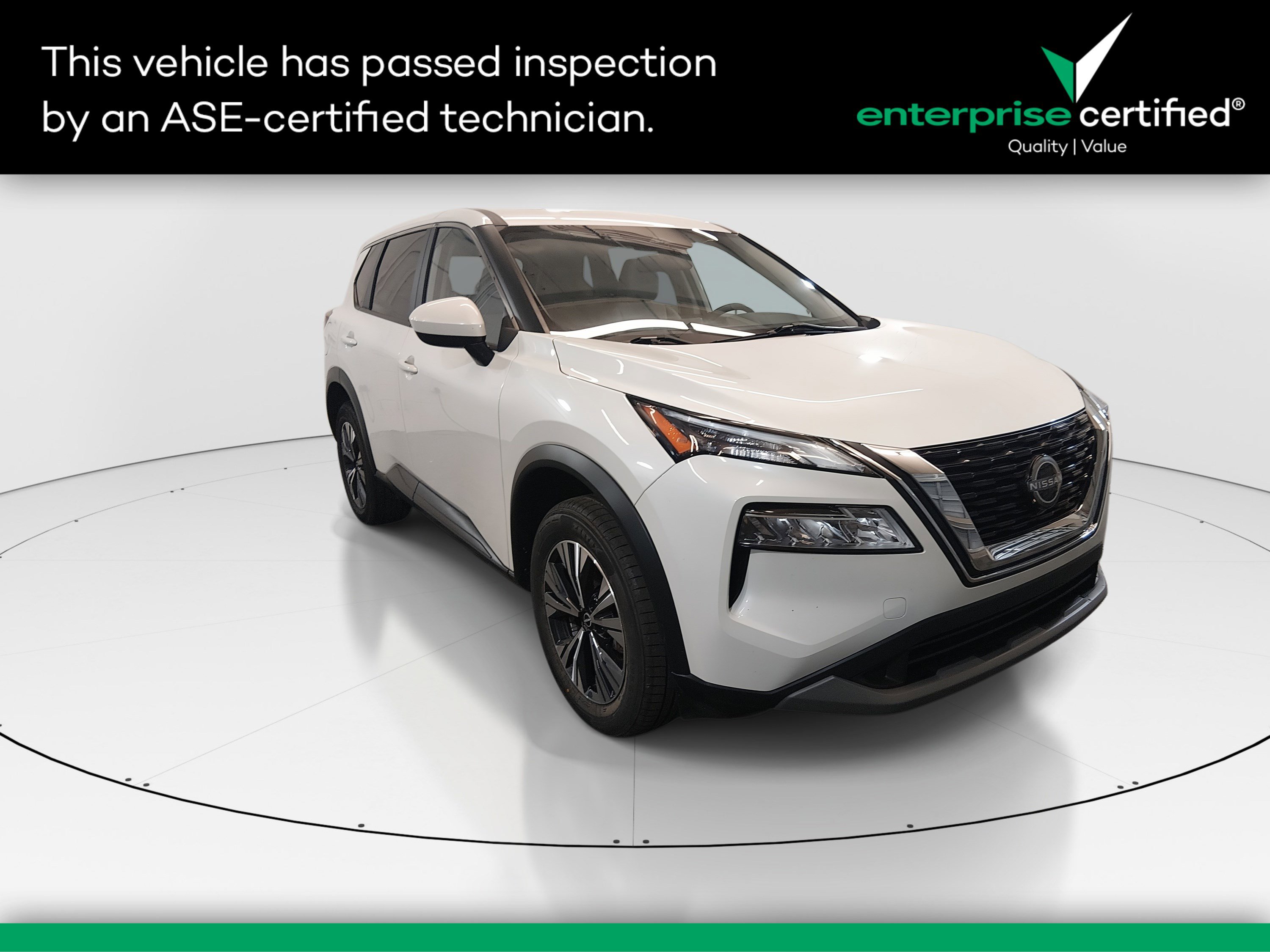2023 Nissan Rogue SV's photo
