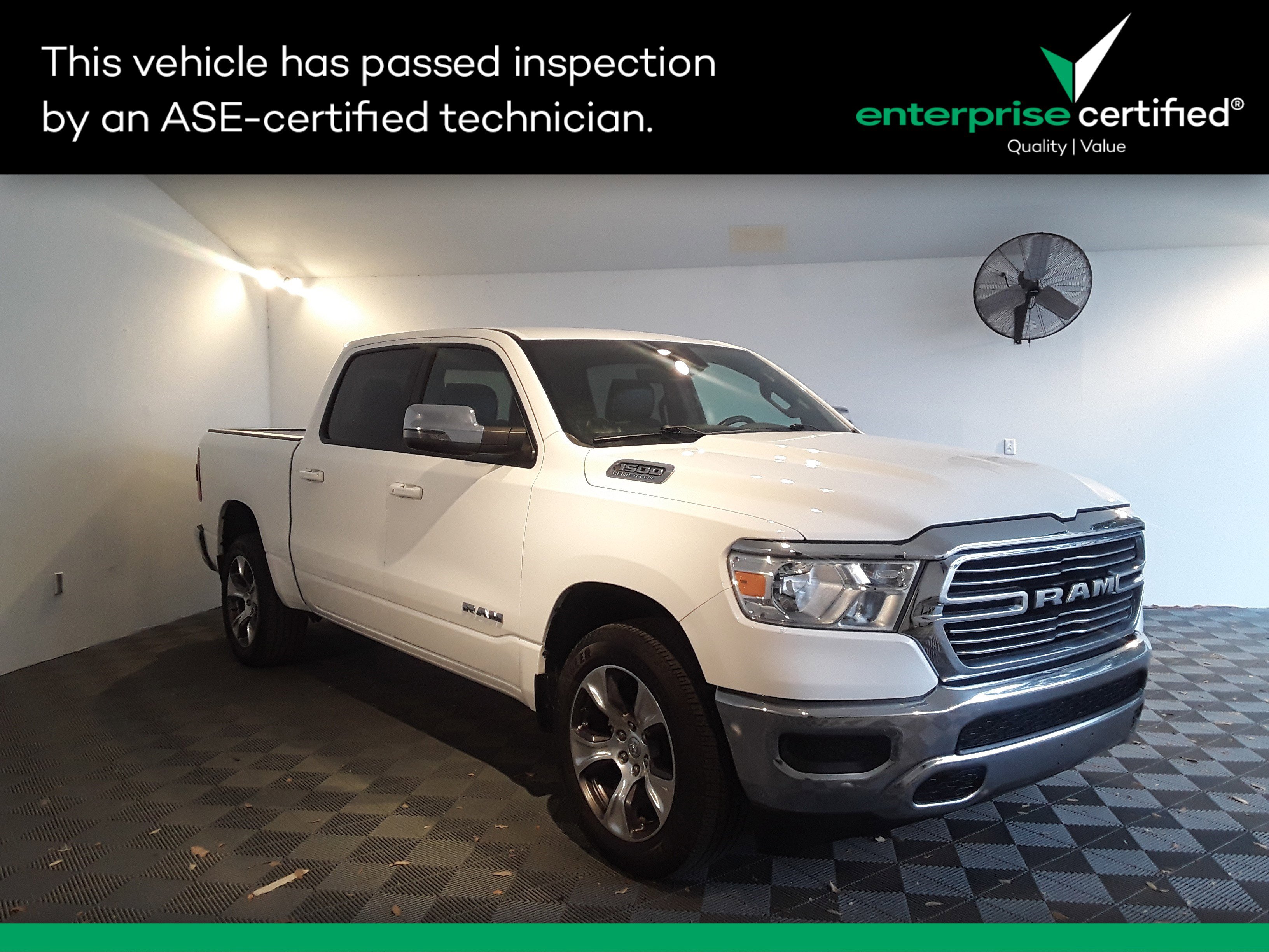 2024 RAM Ram 1500 Pickup Laramie's photo