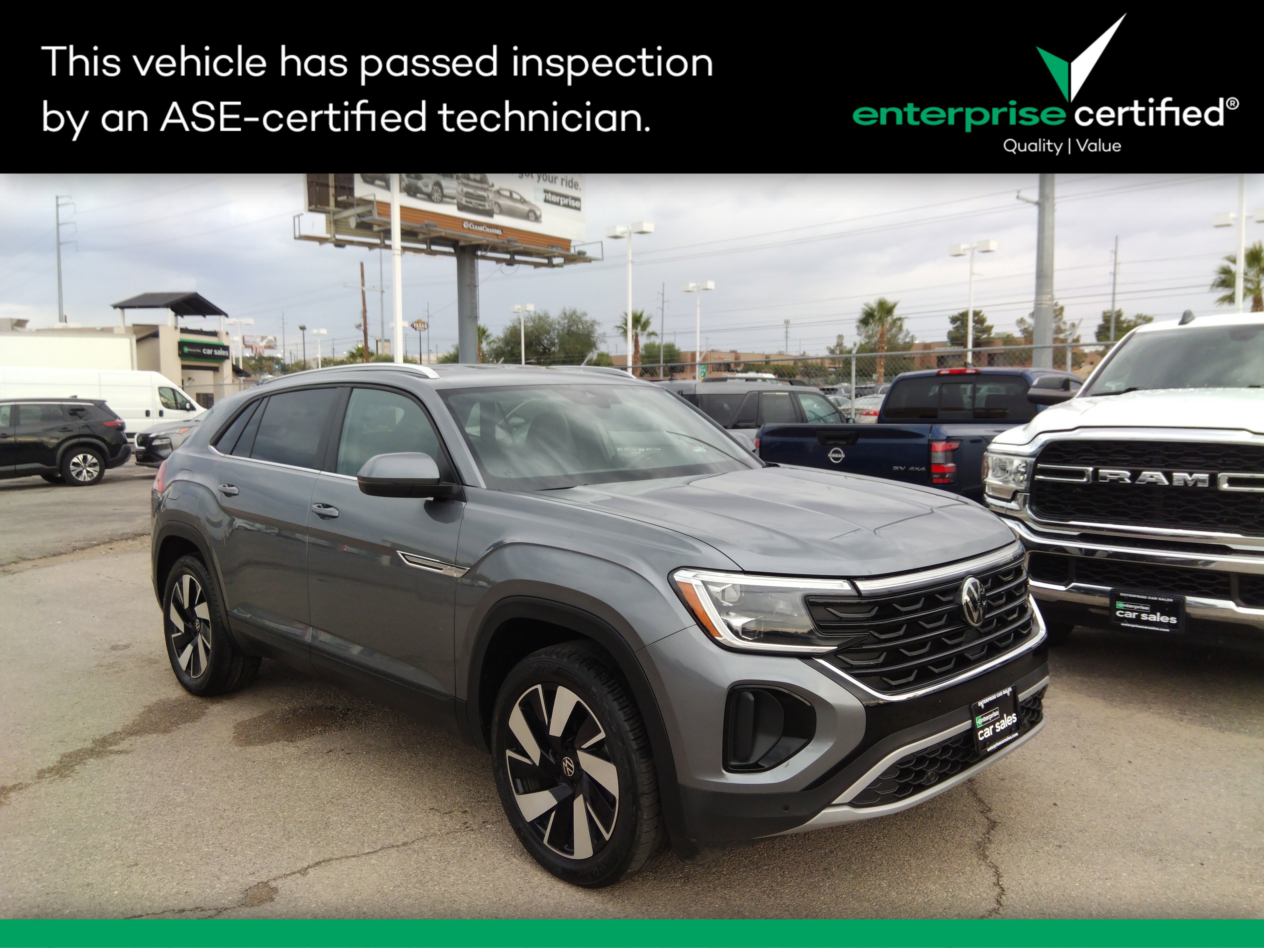 Used 2024 Volkswagen Atlas Cross Sport 2.0T SE w/Technology FWD