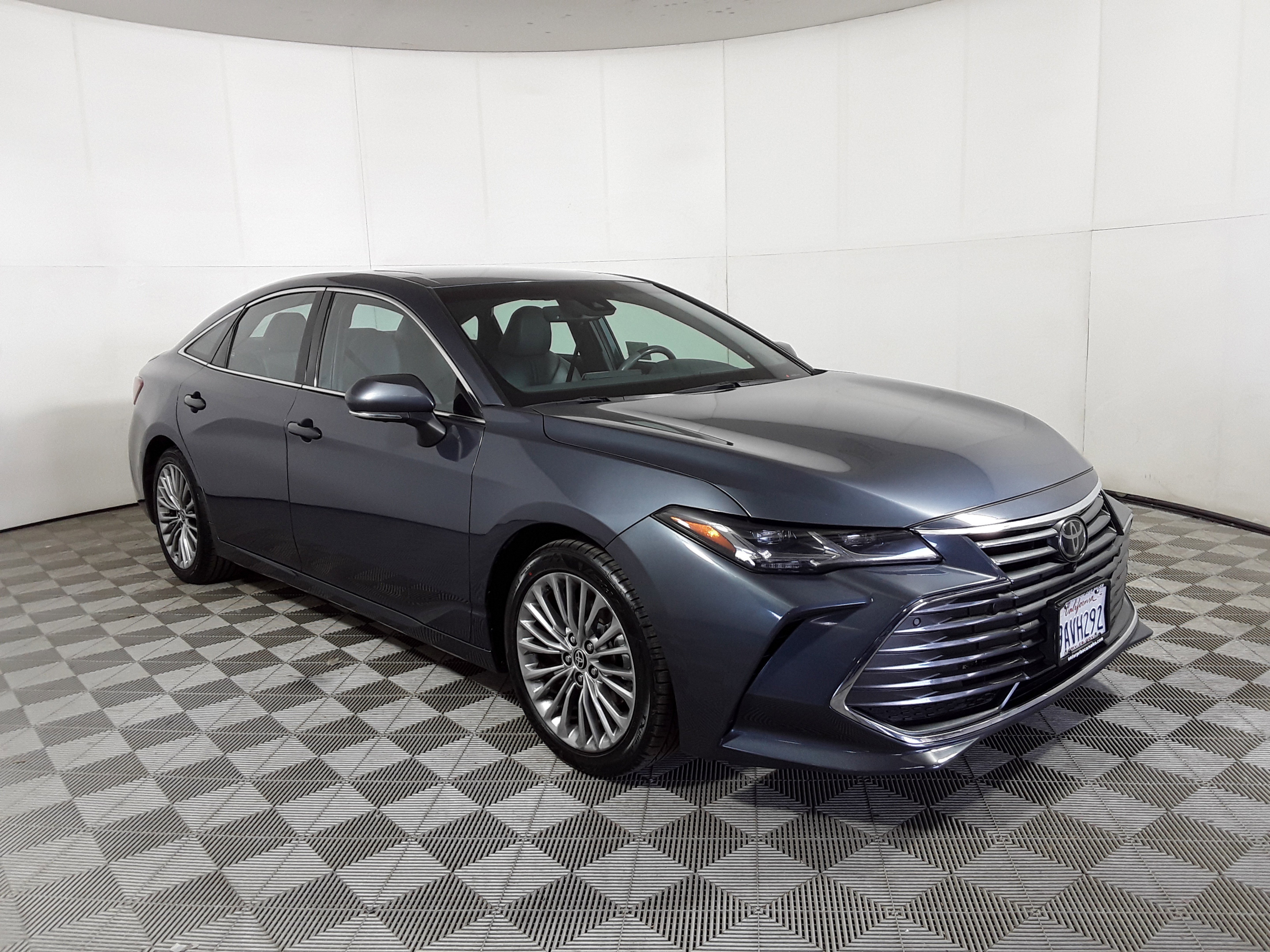 2022 Toyota Avalon Limited FWD