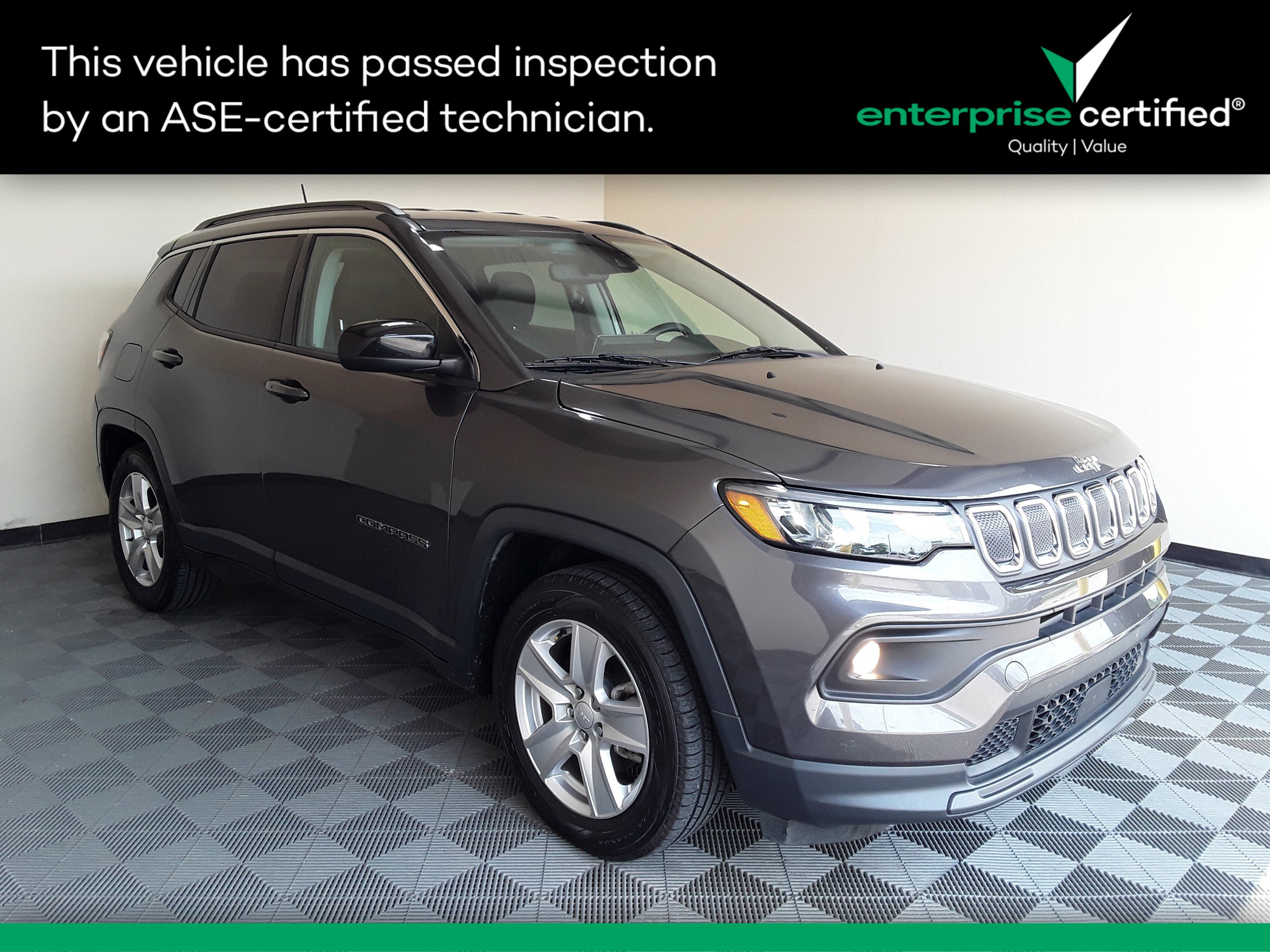 Used 2022 Jeep Compass Latitude FWD