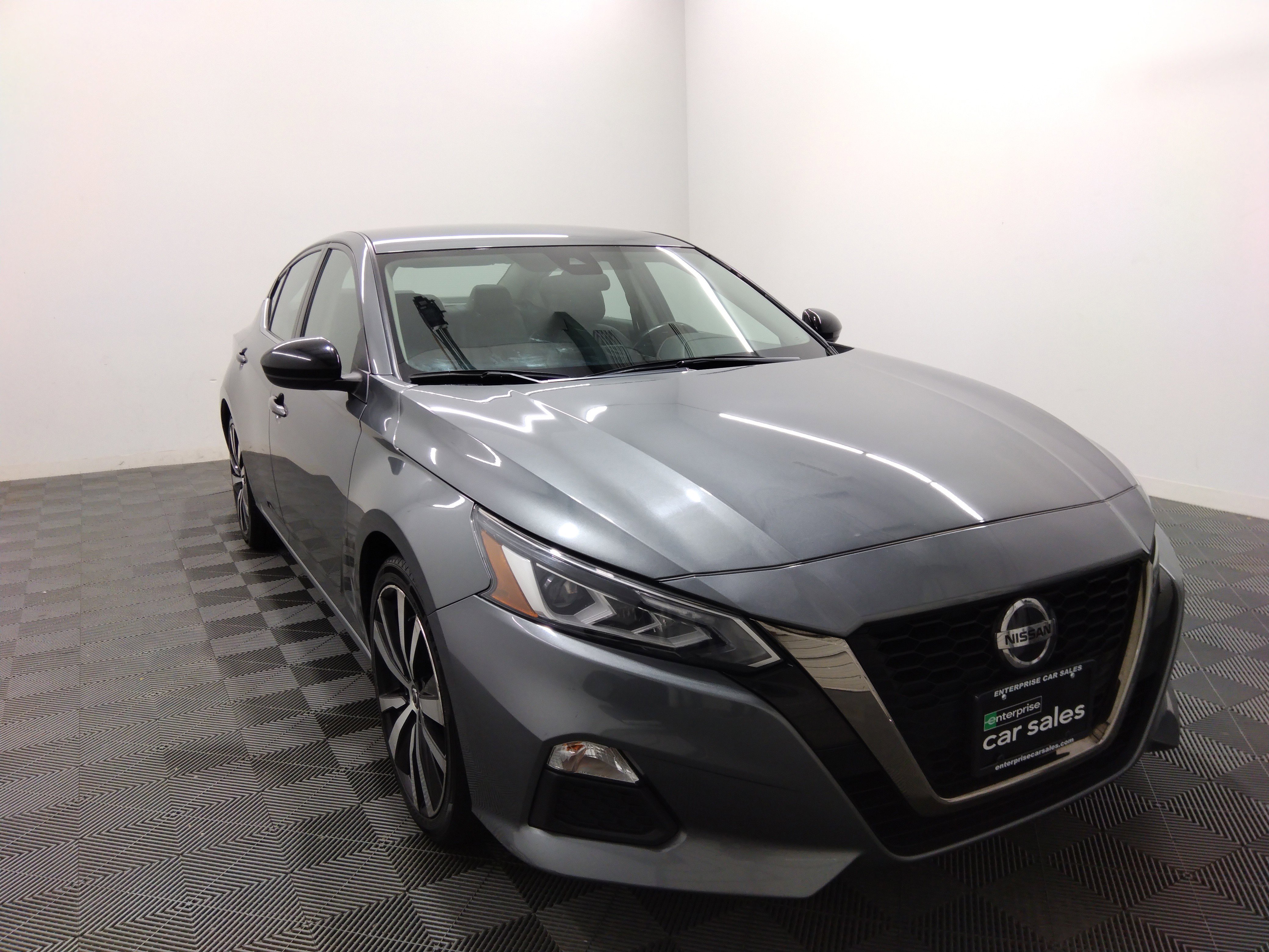2022 Nissan Altima 2.5 SR Sedan